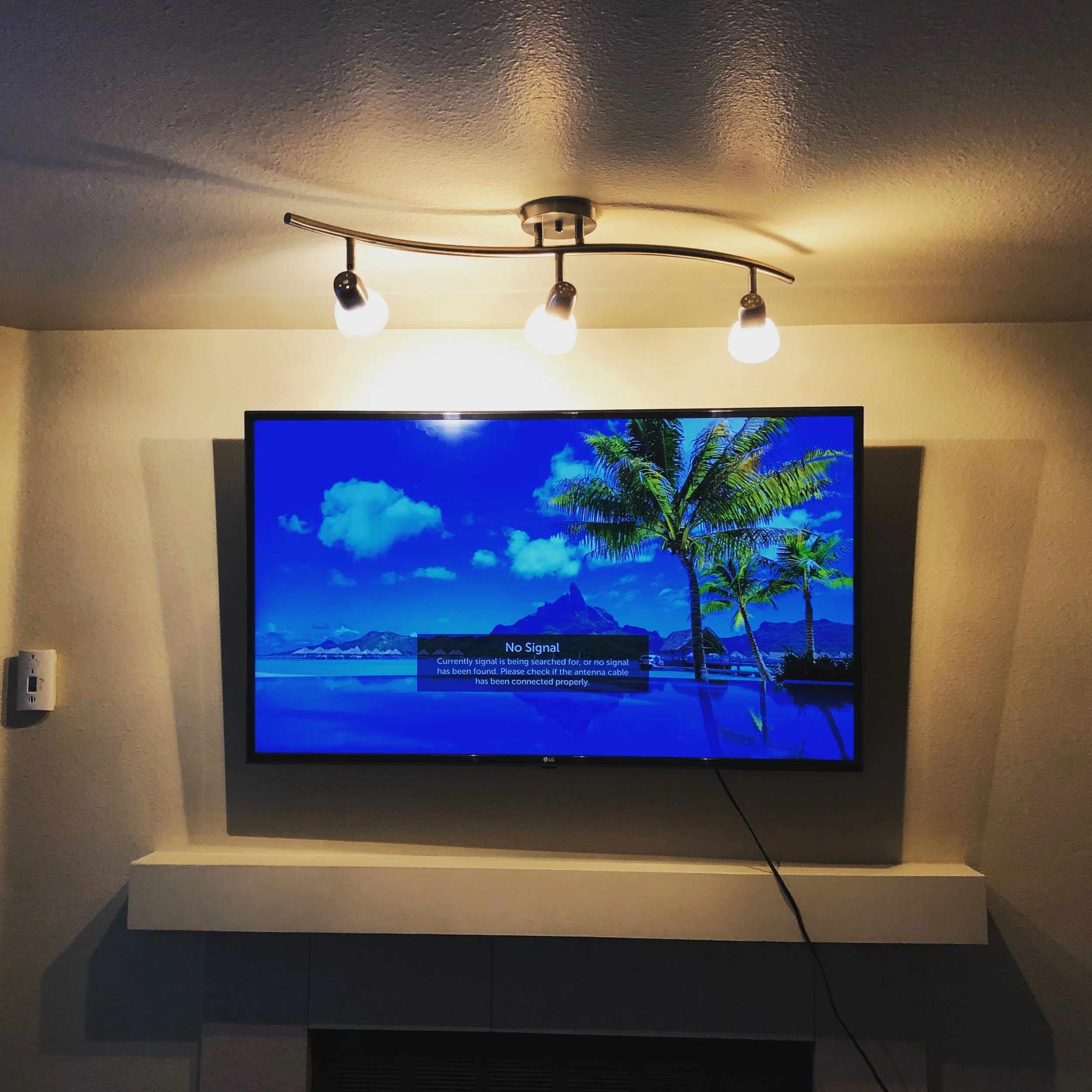 TV mounting 
