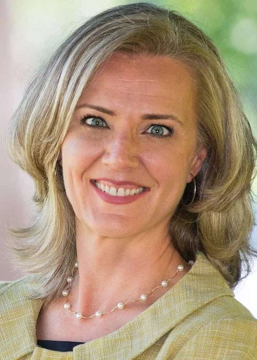 SUE DEIGAARD