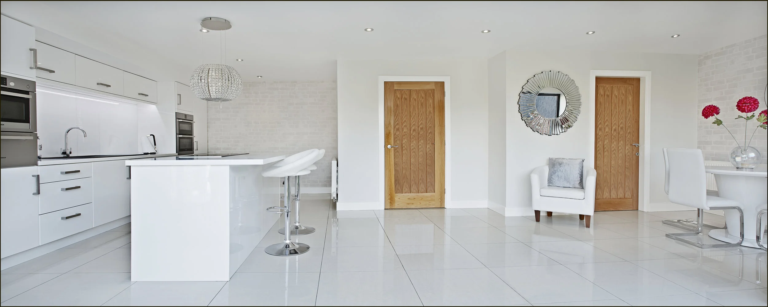 Main Kitchen ..Swp Col.jpg