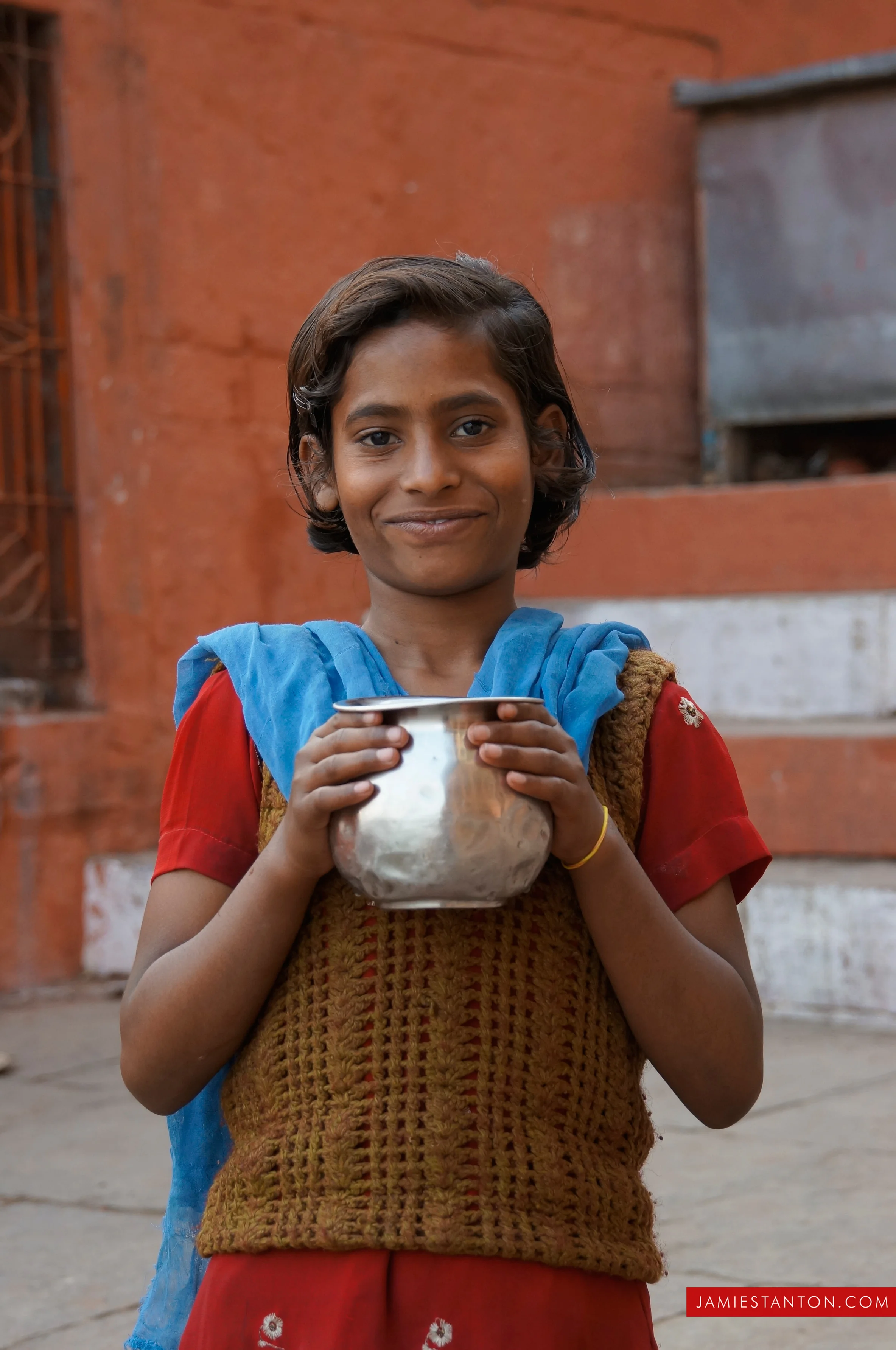 girl-varanasi_16030832456_o.jpg