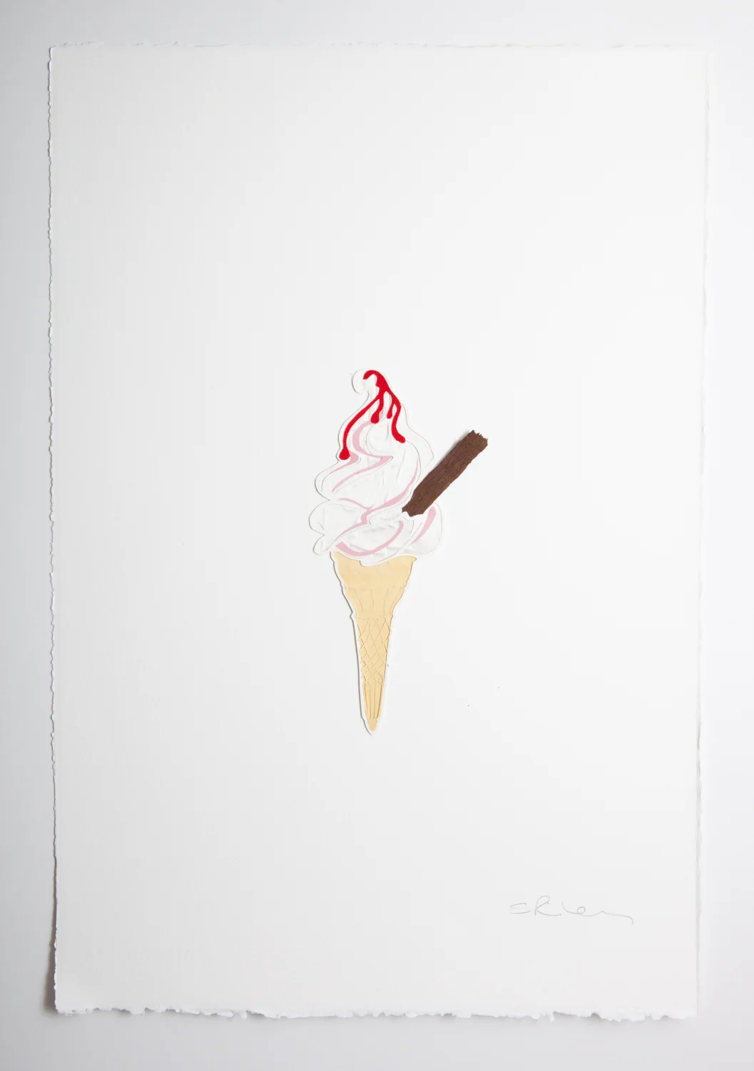 Large soft serve 99 Flake