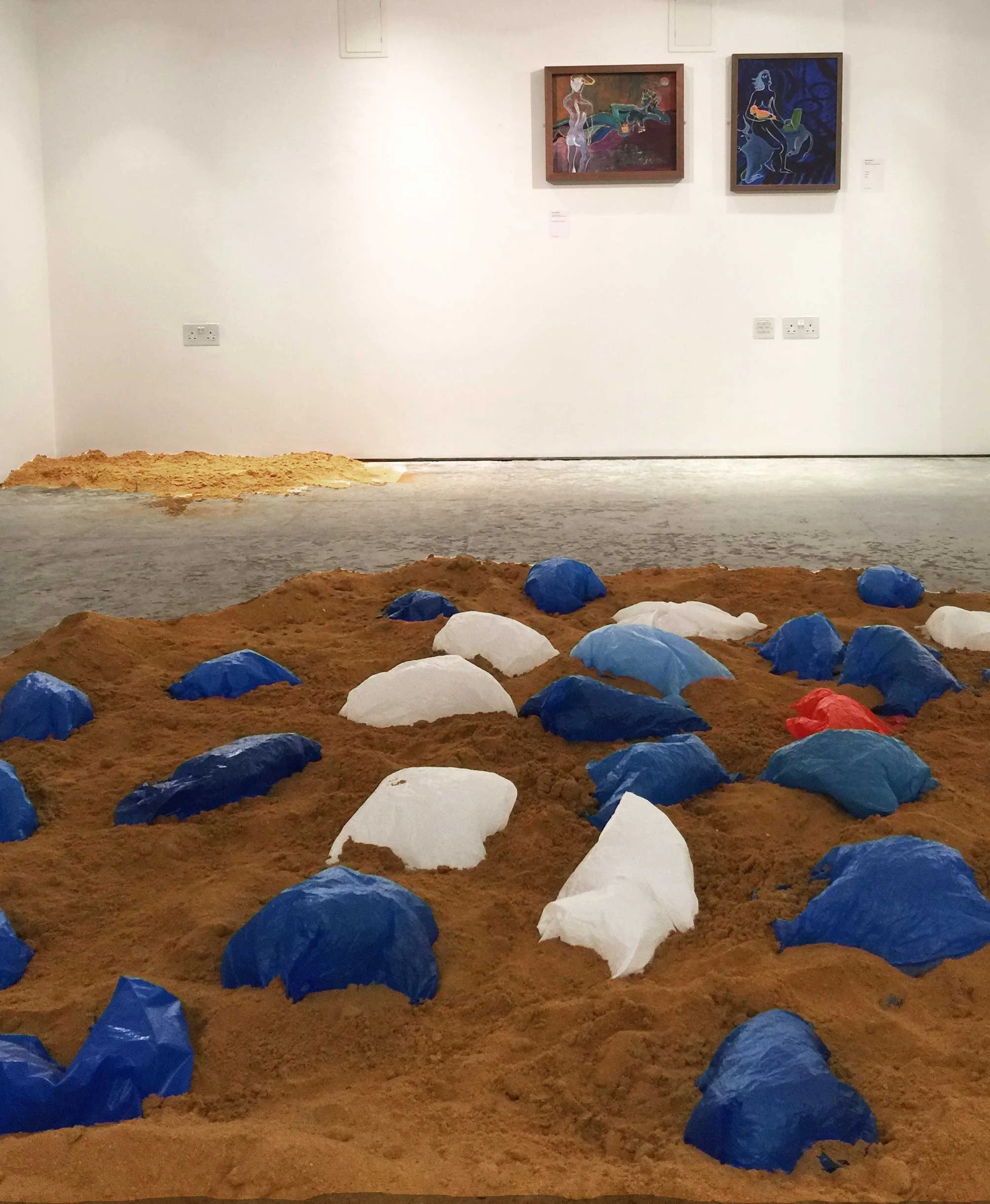 'Foreign Bodies' ©Souheil Sleiman (front) address environmental problems as well as the ongoing refugee crisis. The plastic bags seemingly abandoned at sea come alive by inflating and deflating throughout the day, in consequence with changes in ambient temperature.