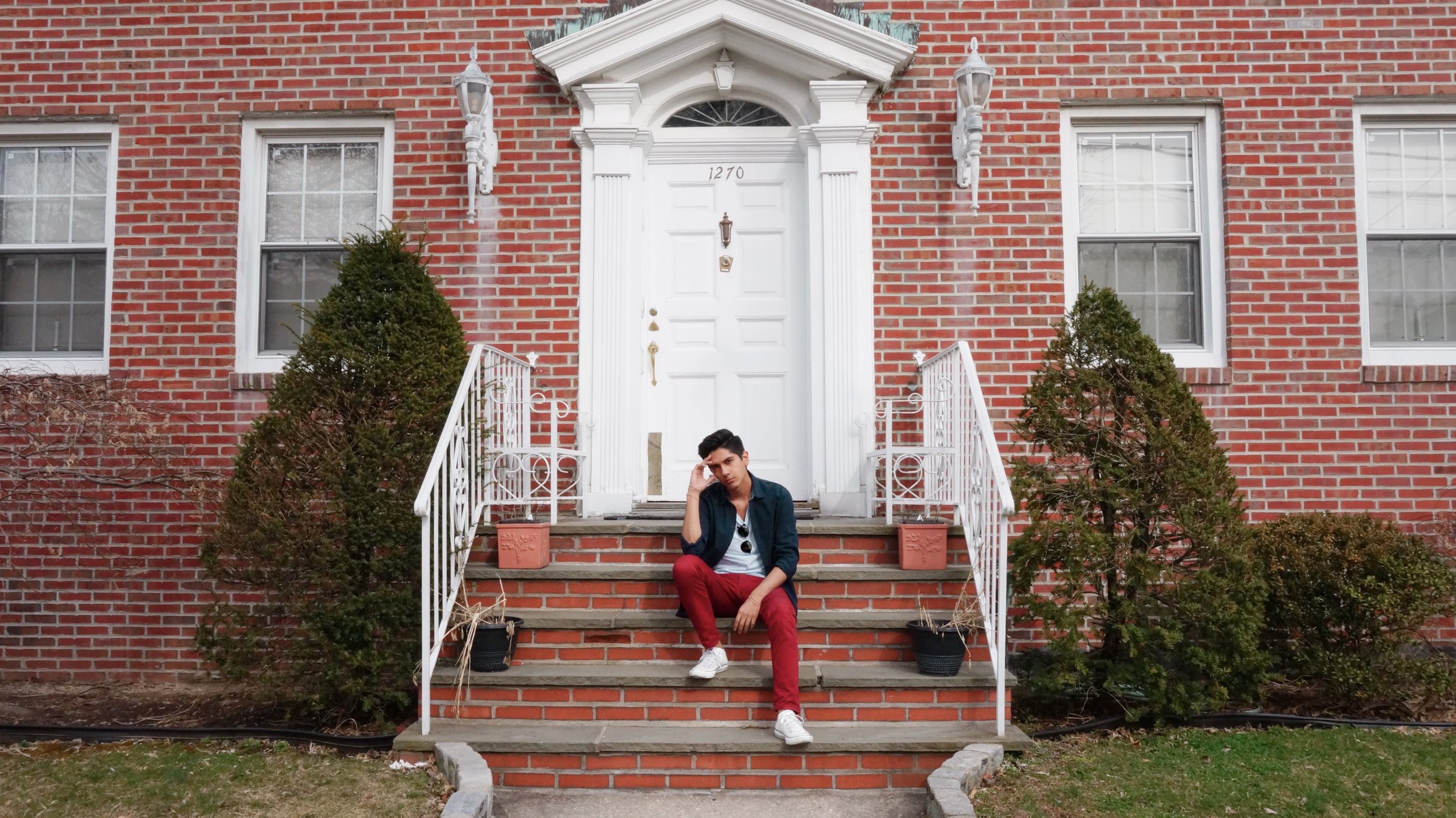 50d1be351e87-House.jpg