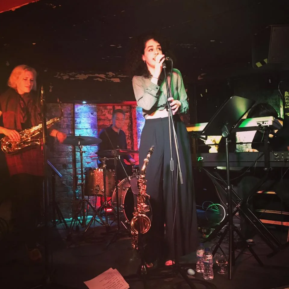 Hannah Castleman Live.jpg