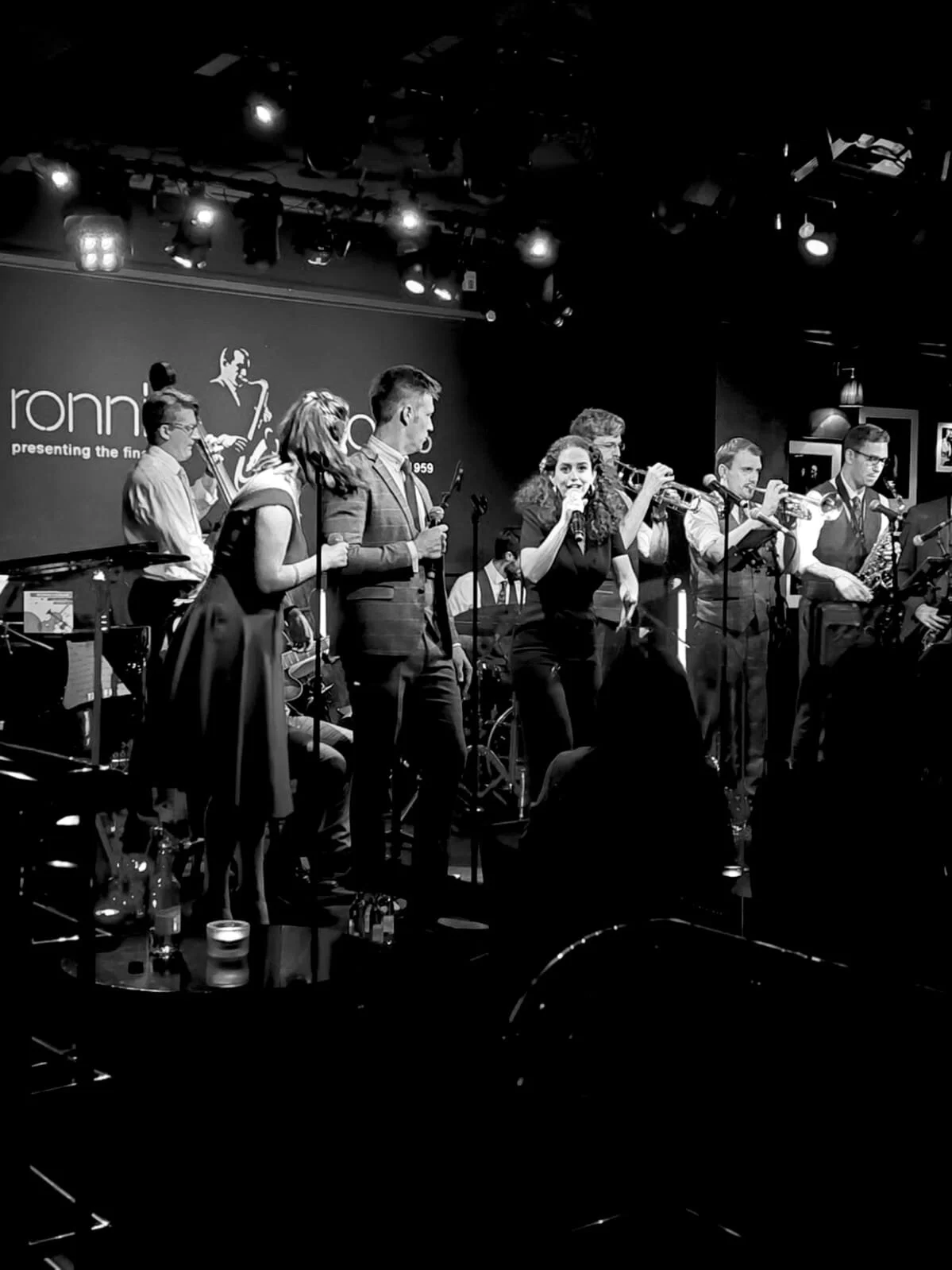  Down for the Count at Ronnie Scott’s Jazz Club, June 2021  L-R: Ollie Copeland, Katie Birtill, Callum Gillies, Hannah Castleman, Max Fagandini, Simon Joyner, Luke Pinkstone 