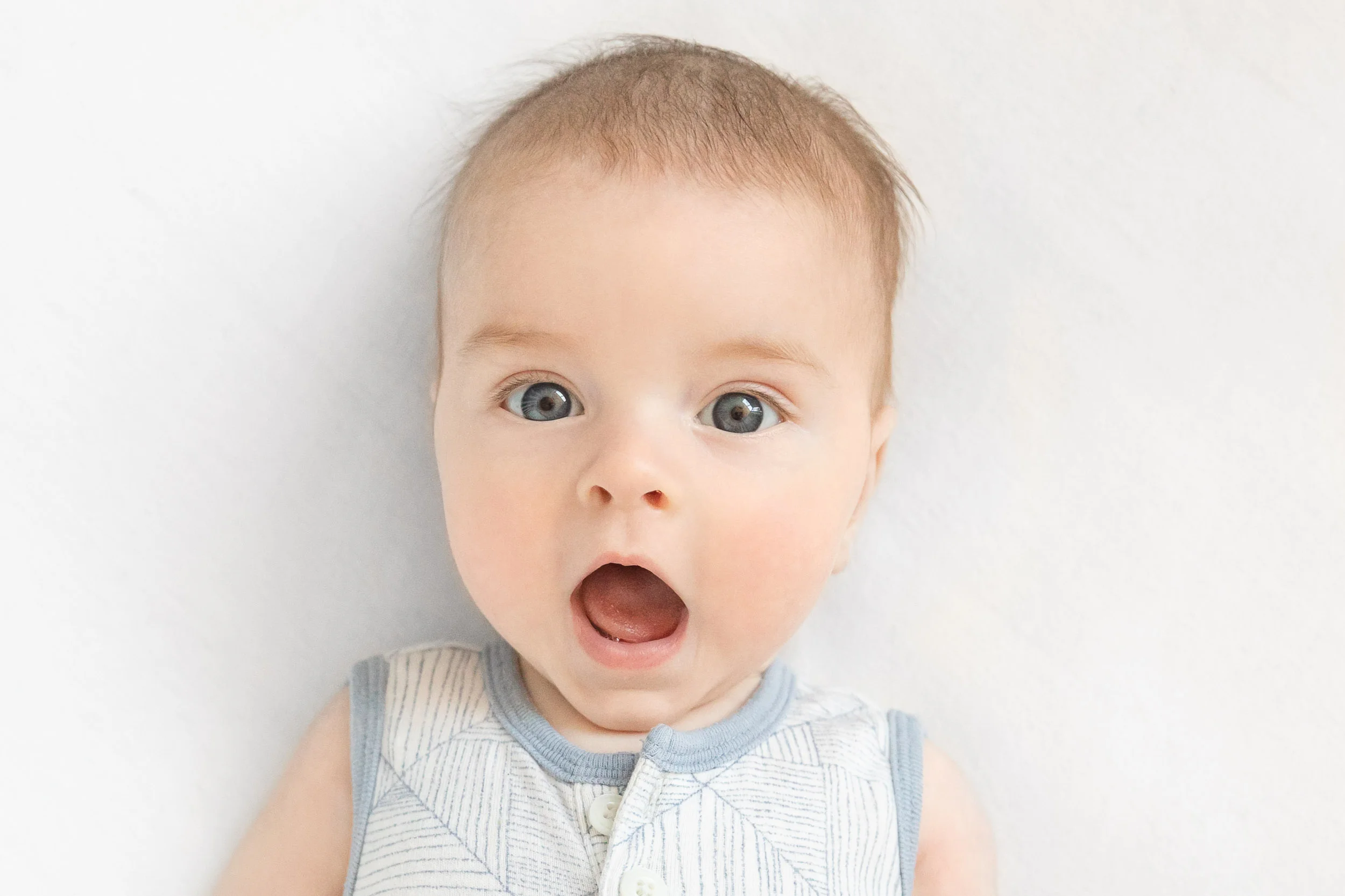 Dumbo_newborn_baby_lifestyle_photographer (11 of 19).jpg