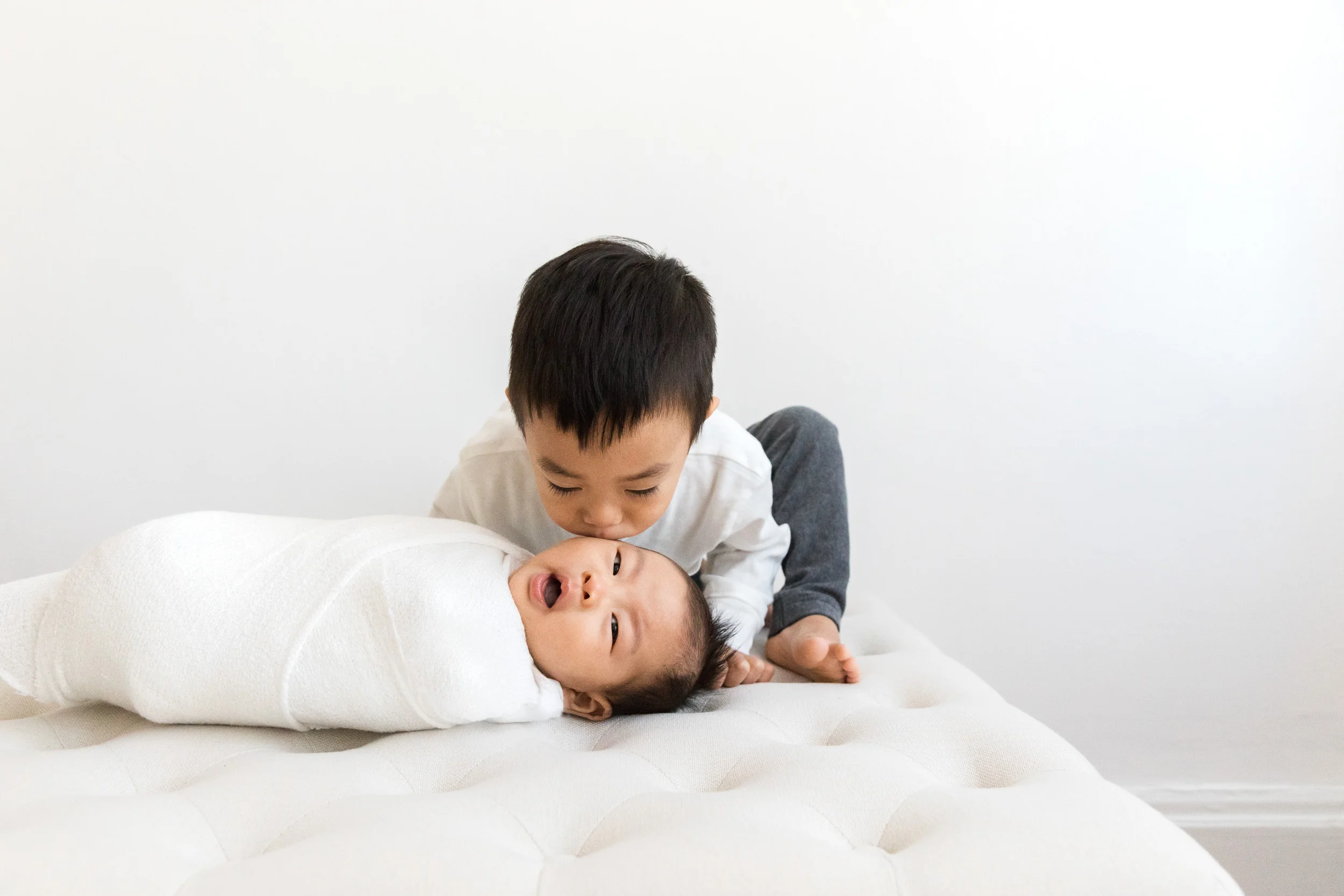 Newborn_baby_boy_UWS_studio_portraits-12.jpg