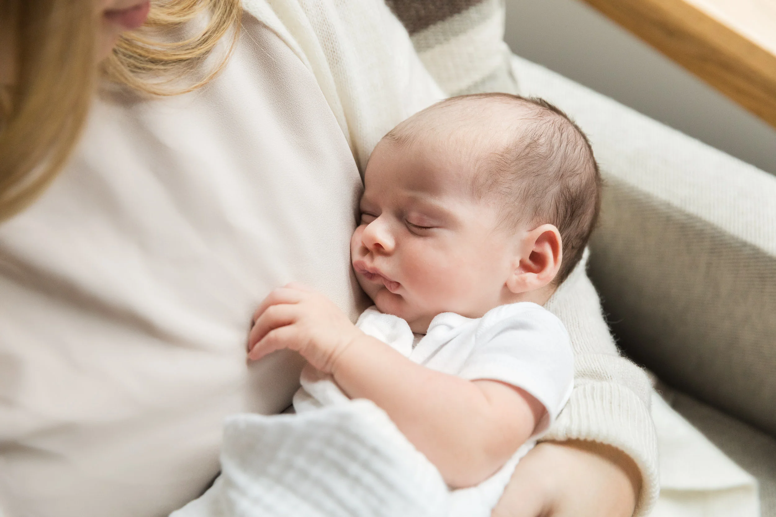 DUMBO_Brooklyn_newborn_baby_boy_portraits-39.jpg