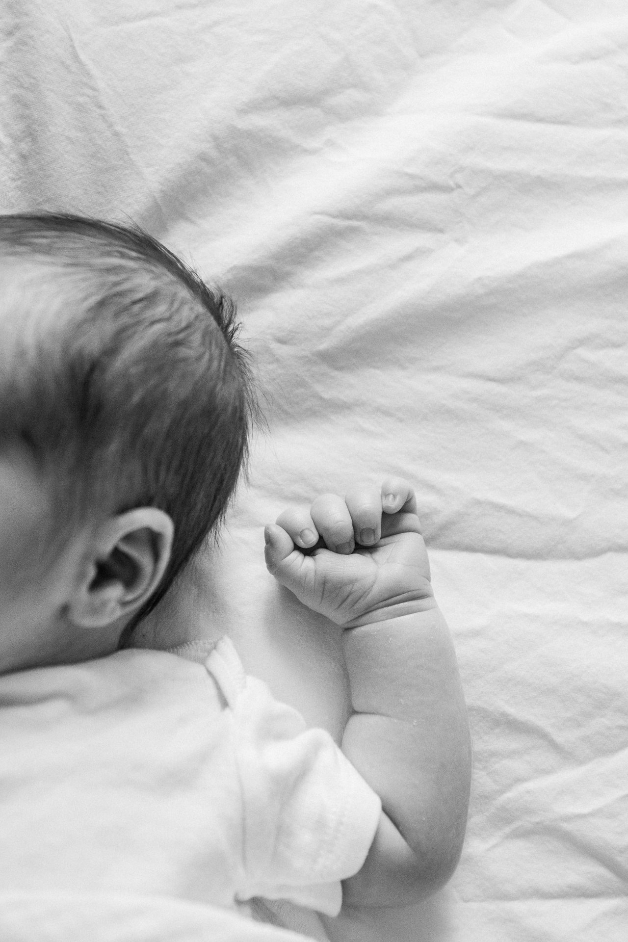  Newborn photographer Nicole Hawkins Photography captures a baby fist during a session in NYC. baby hand portrait NYC baby portraits session #nicolehawkinsphotography #NYCbabyphotography #newbornportraits #NewYorkStudioPhotography #newbornsession 