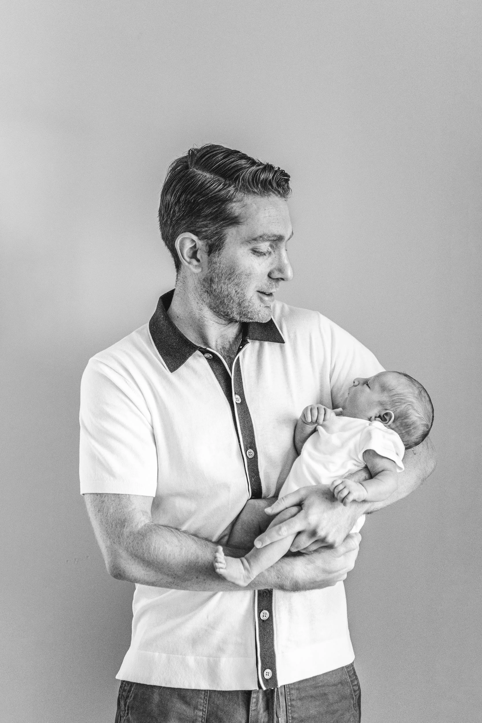 NJ_newborn_photographer_in_home_spring_lake-9.jpg