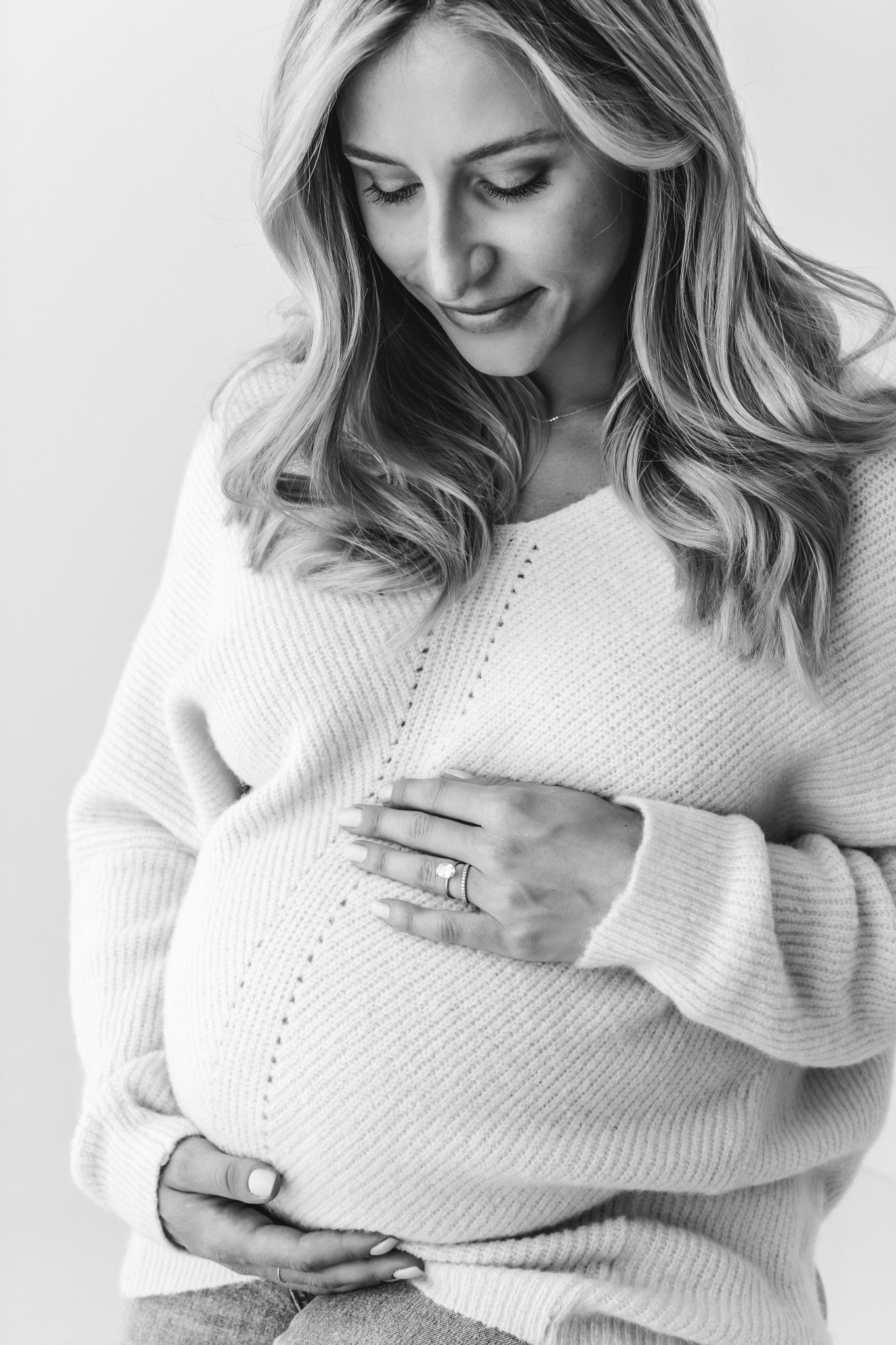  A pregnant mother in her third-trimester takes maternity portraits in a studio with Nicole Hawkins Photography. motherhood captured #NicoleHawkinsPhotography #NicoleHawkinsMaternity #Studiomaternityportraits #NewJerseymaternity #NewYorkMaternity 