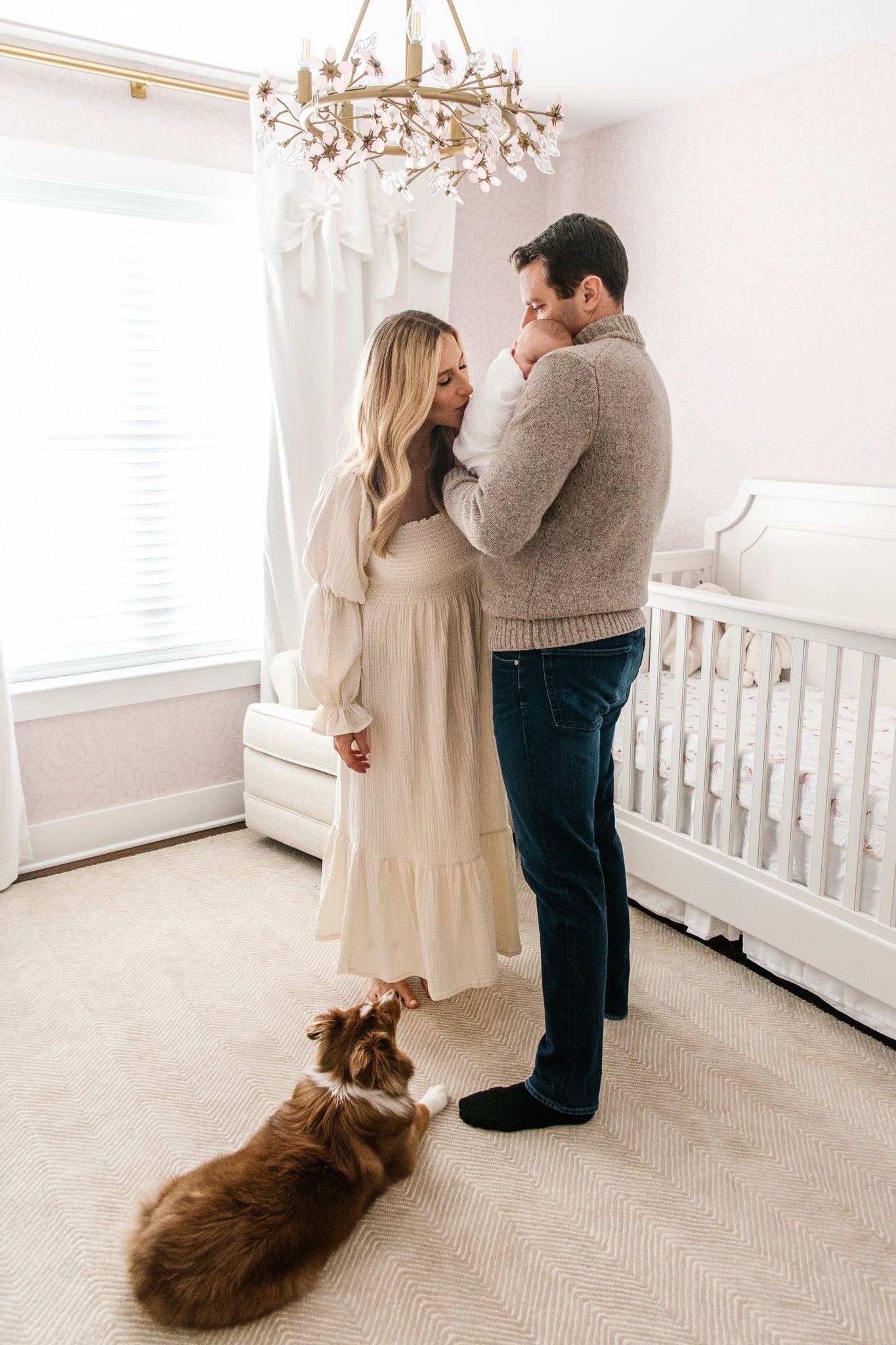  Nicole Hawkins Photography captures a portrait with a family and puppy during an in-home newborn session. family and puppy #NicoleHawkinsPhotography #NicoleHawkinsNewborns #InHomeNewborns #NewJerseyNewborns #NewYorkNewborns #babygirlnewborns 