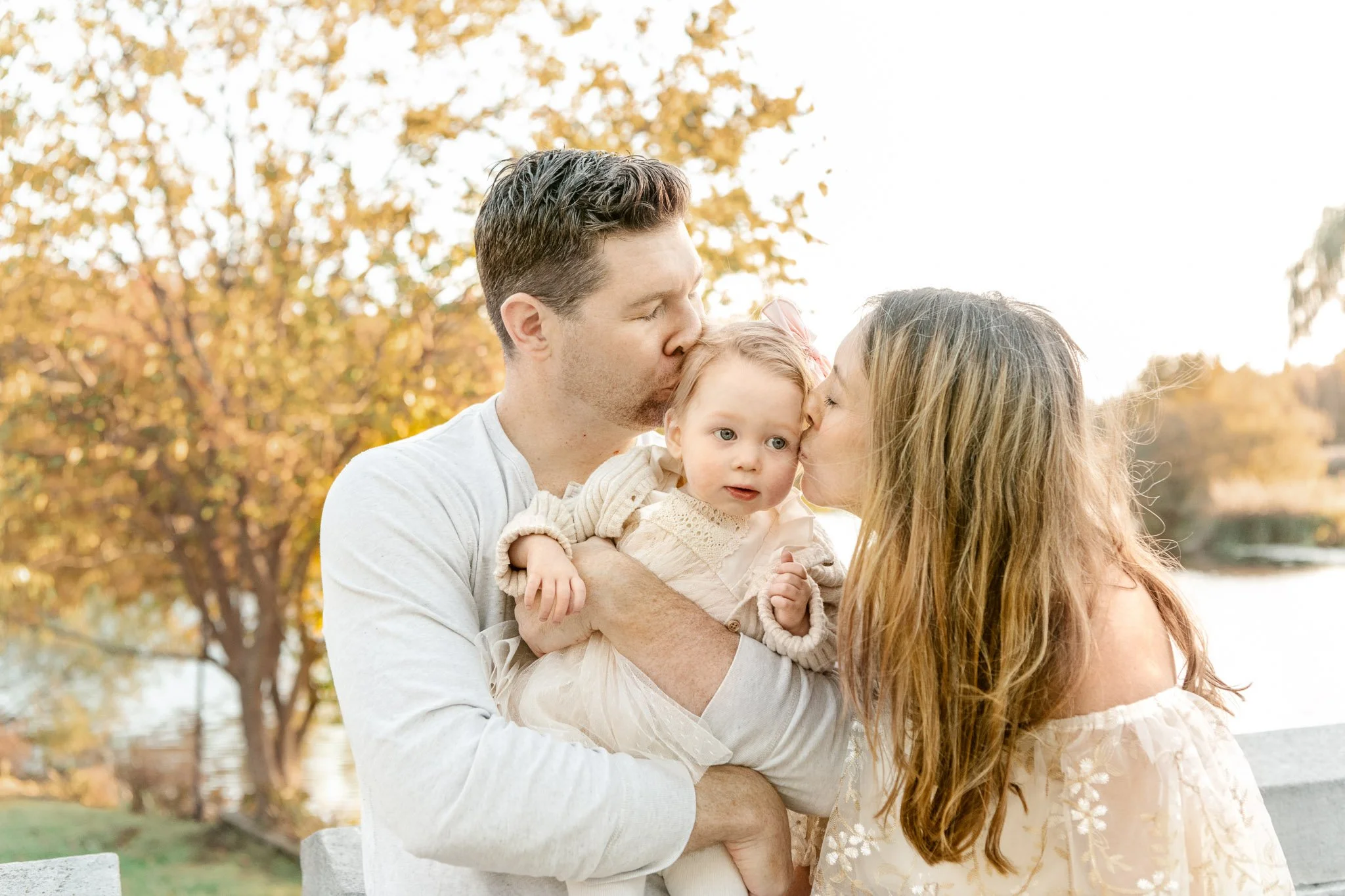 Why I Love Outdoor Fall Family Photos