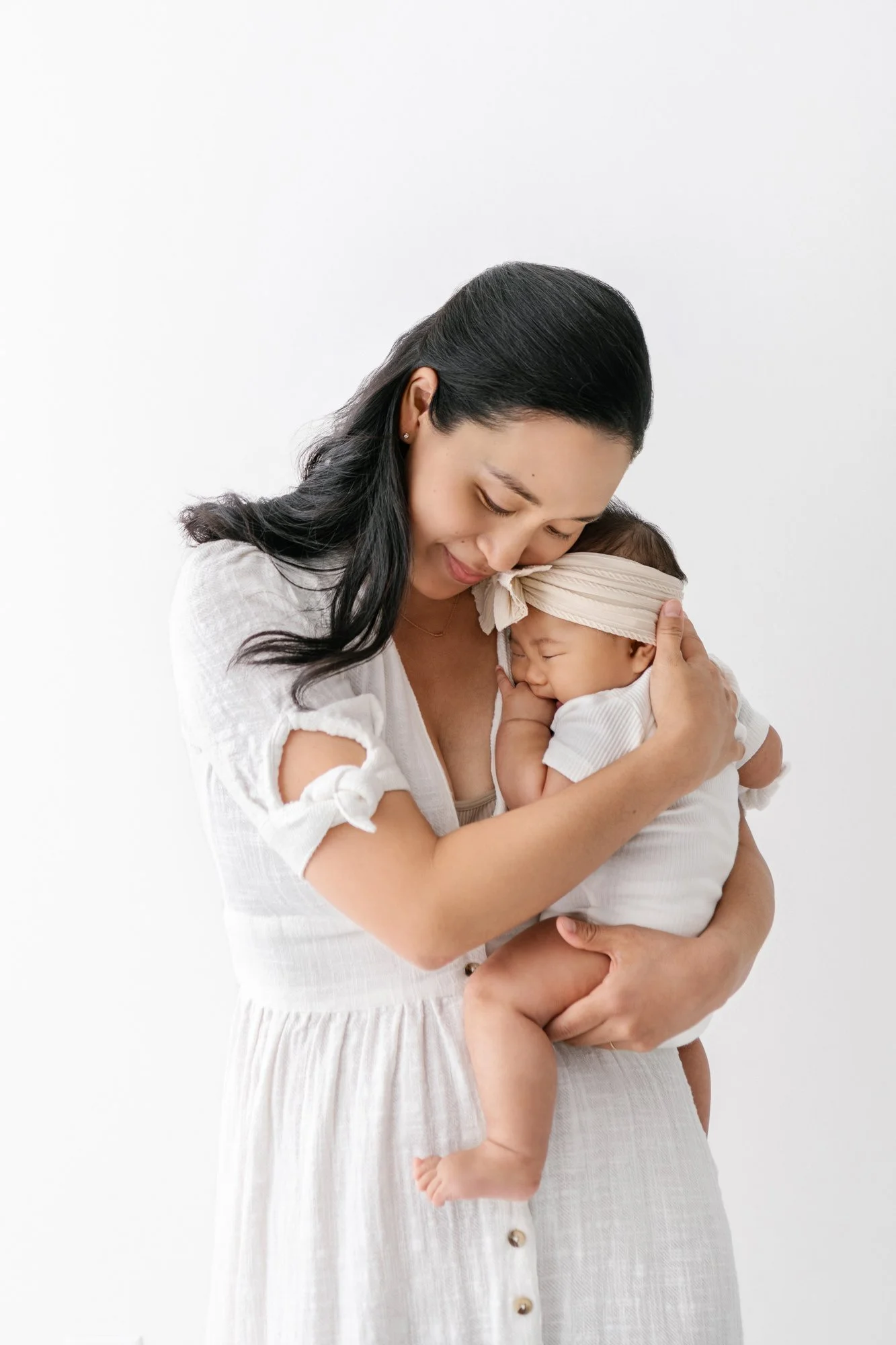  With a professional like Nicole Hawkins Photography, either choice for newborn sessions will be successful, with her experience and knowledge you're sure to love your photos. Newborn NJ family lifestyle studio session #njnewbornphotographer #newborn