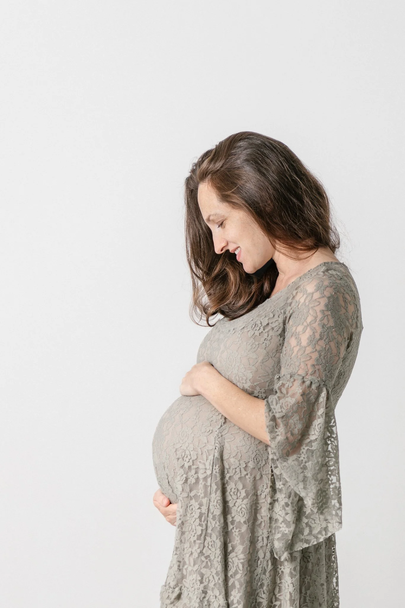  Nicole Hawkins' photography helps you be your most beautiful self by having wardrobe options available at her studio. photoshoot preparation pre-photo tips let your personality shine #comfortiskey #maternityphotoshoot #njphotographer #treatyourselfl