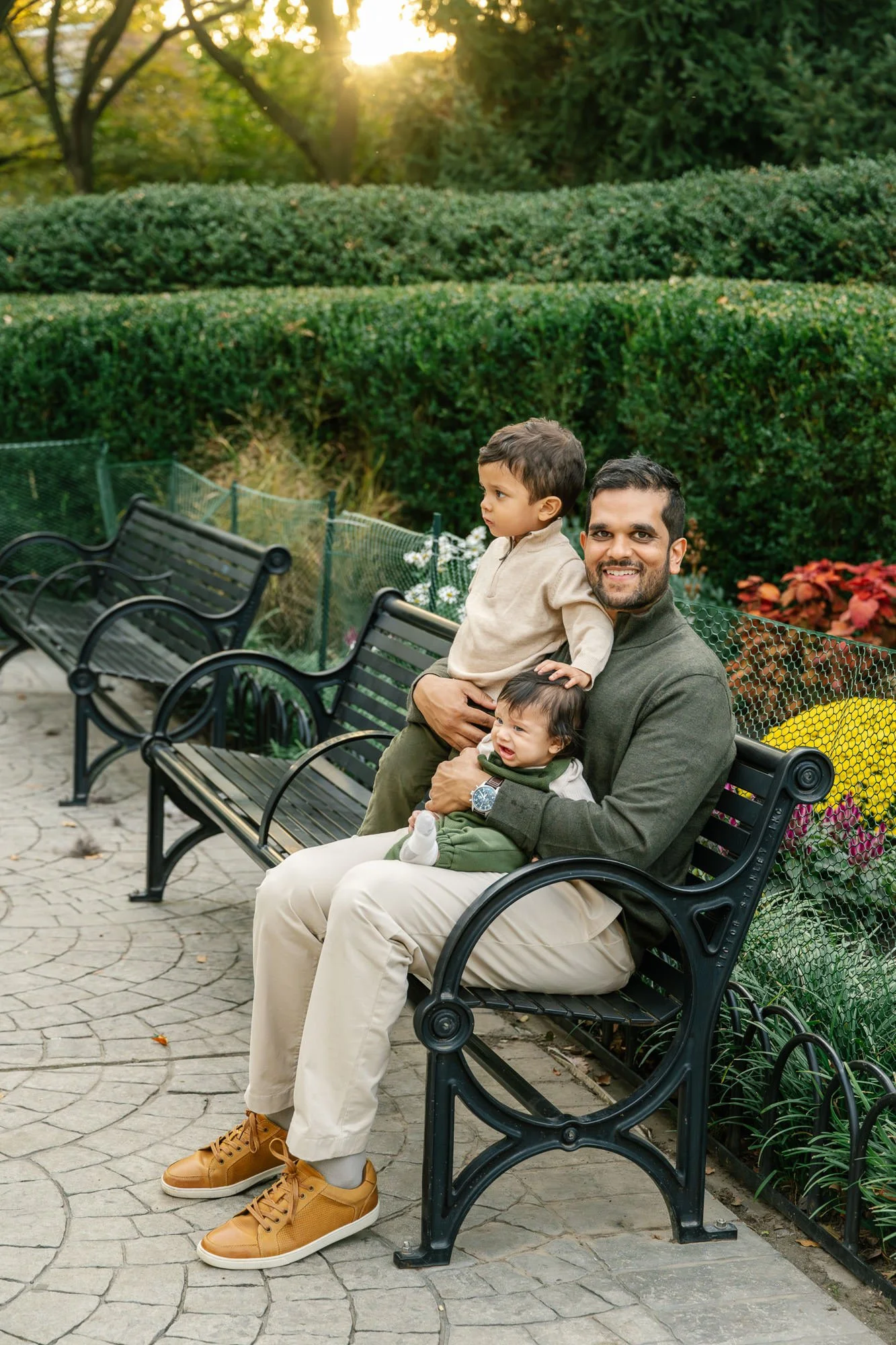  Family portrait in Bergen County, NJ, capturing authentic joy and connections. Storytelling through photos Northern NJ photographer&nbsp; #NJphotographer #realreactionphotos #nicolehawkinsphotography 