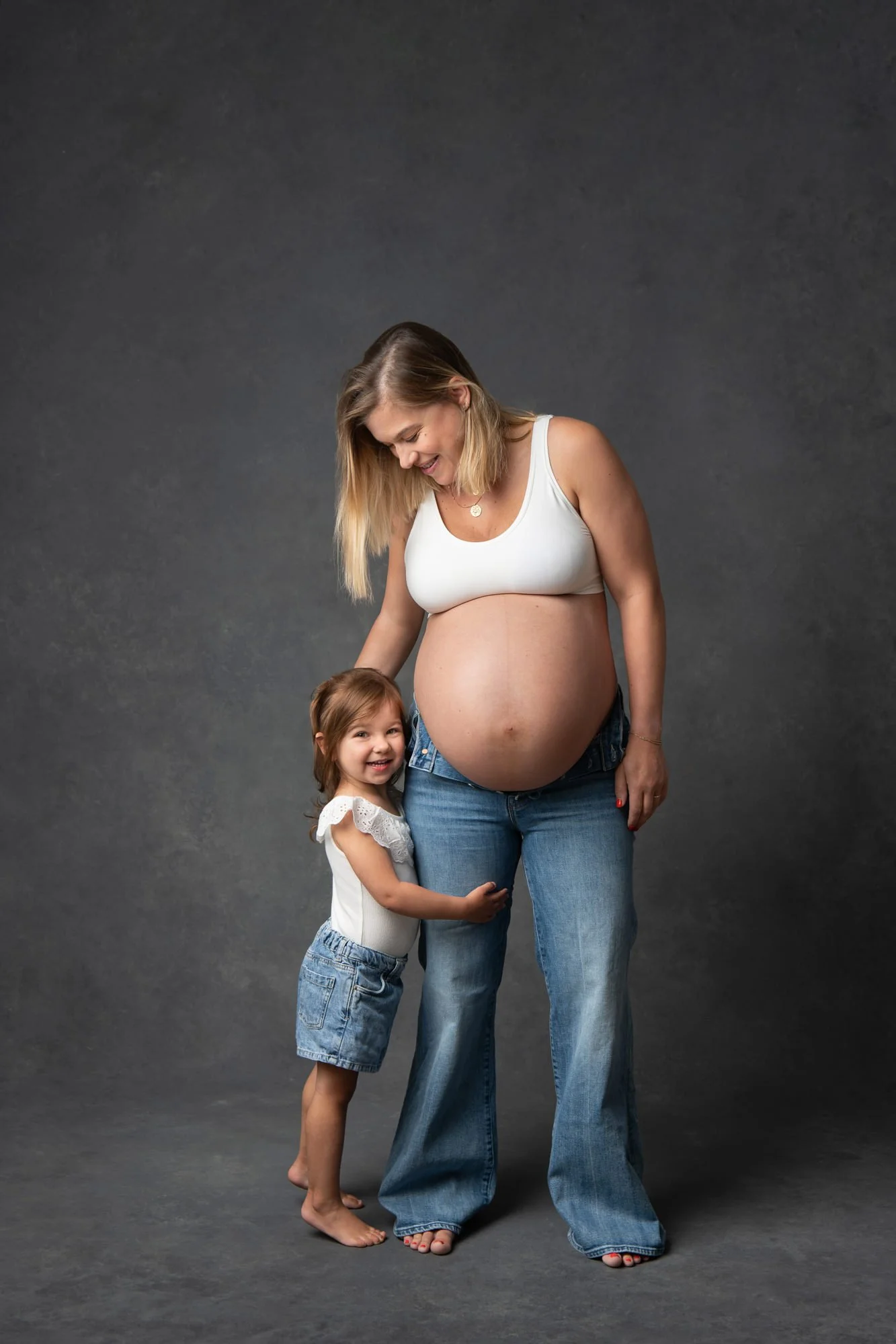 Nora_studio_maternity_family-1.jpg