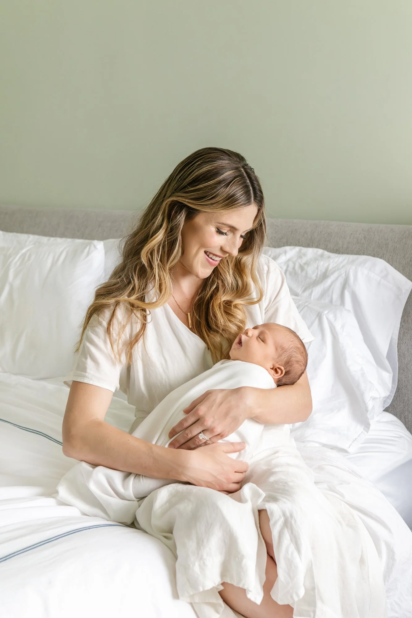 Katie_inhome_newborn_short_hills-21.jpg
