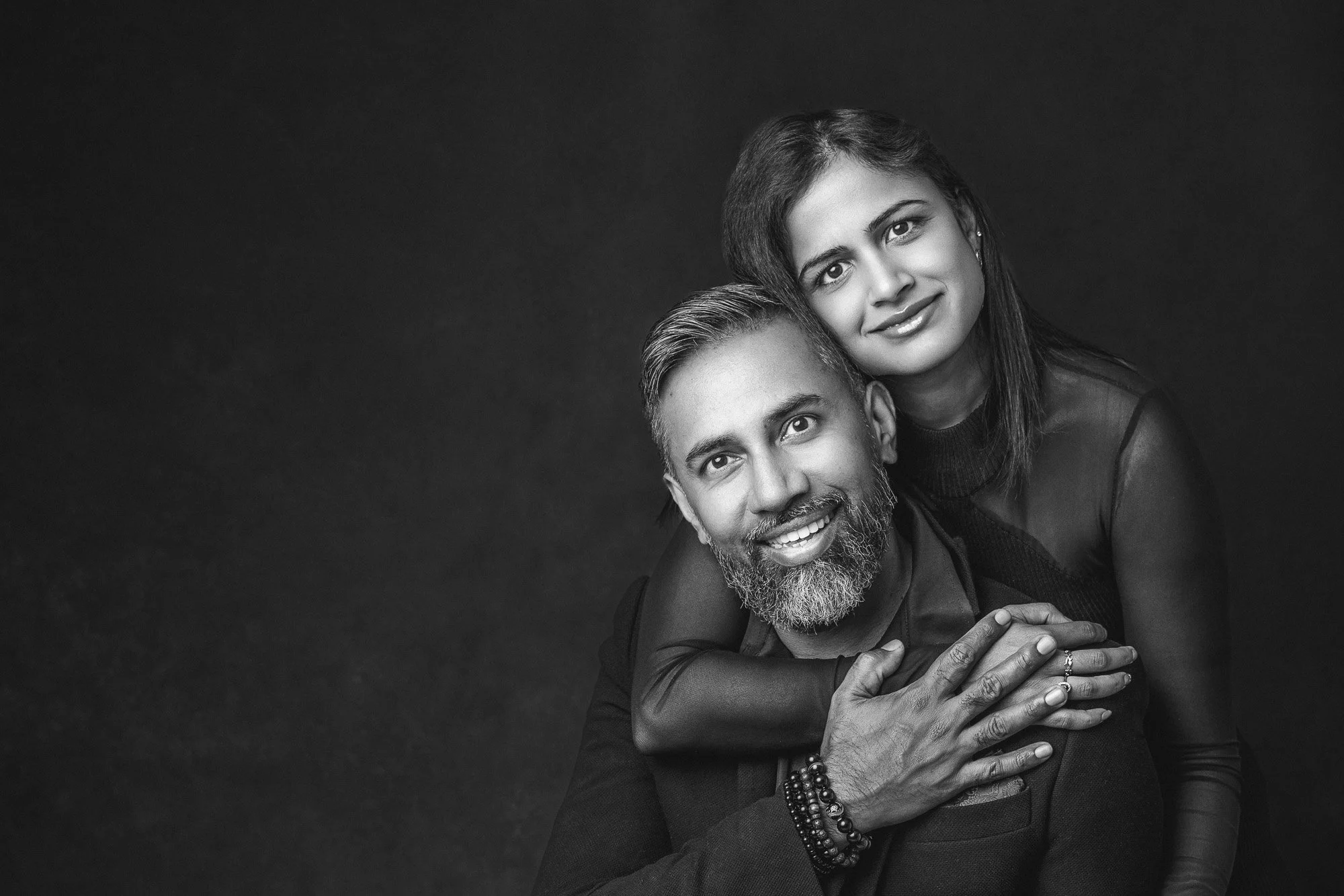 Modern_family_studio_portrait_NJ-3.jpg