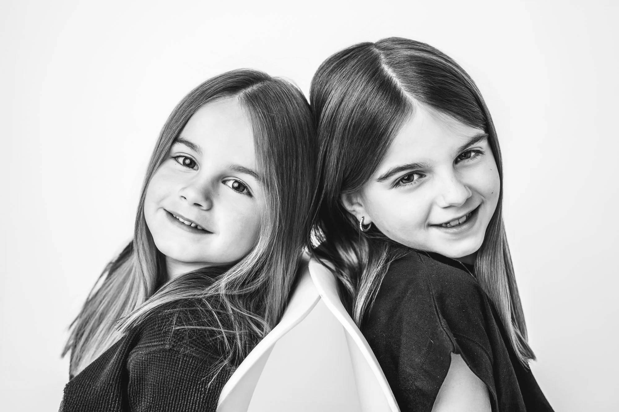 Northern_nj_child_sibling_studio_portrait-1.jpg