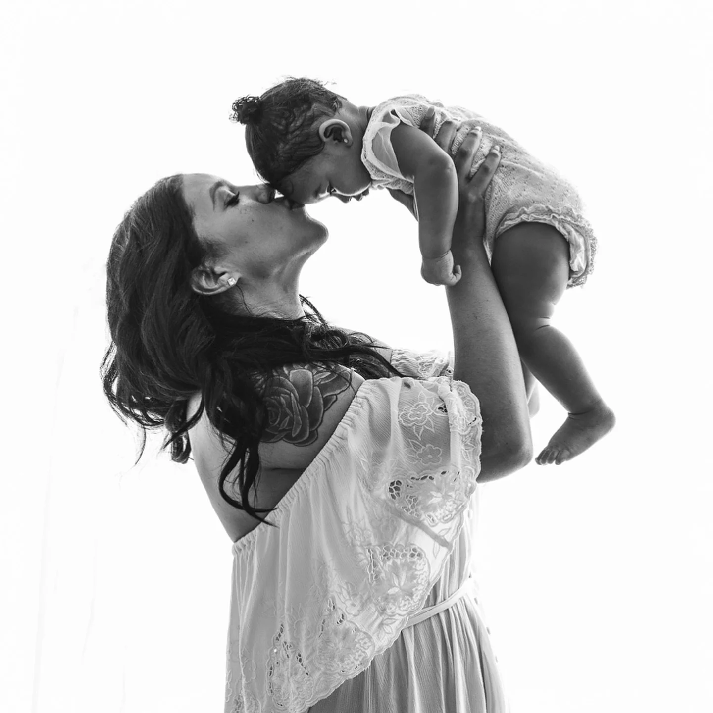 Fewer. Better. Photos. That&rsquo;s what NHP offers. Detailed planning and styling, endless patience, and as much time as needed to create photos that take your breath away. Add in an in person (or Zoom) viewing appointment to walk you through why I 