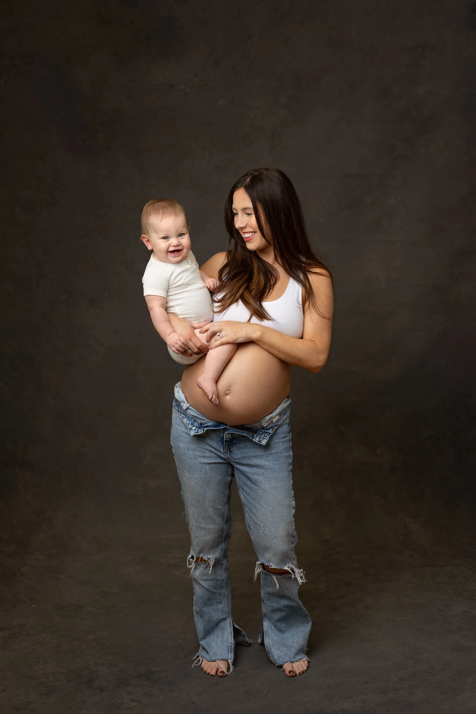 NJ-maternity-studio-portraits-family-photographer-27.jpg