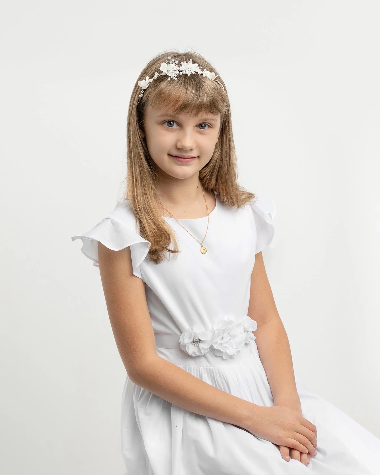 Studio-modern-Heirloom-child-portraitsCommunion-studio-portrait.jpg