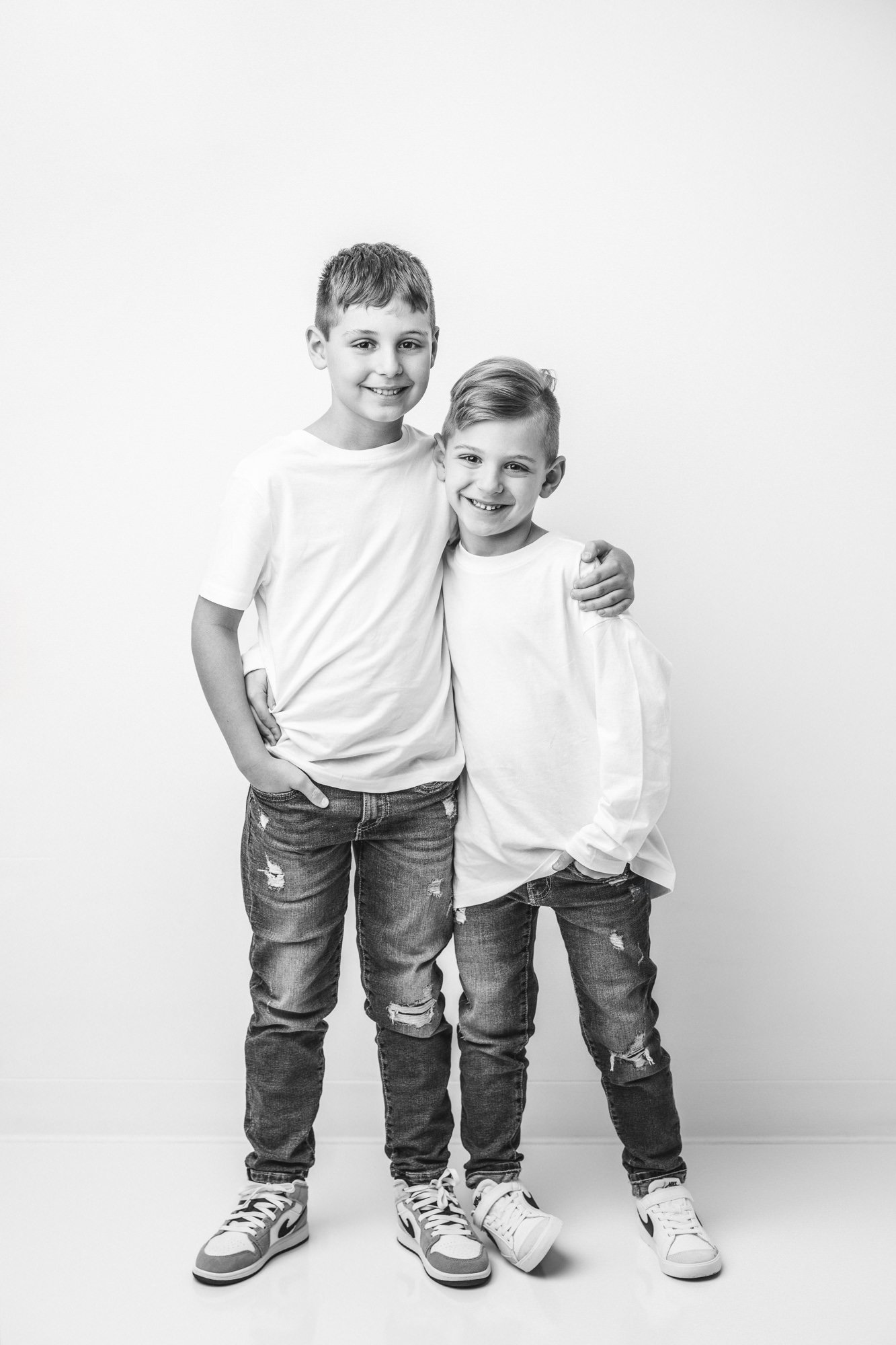 Studio-modern-Heirloom-child-portraitsMason&Carter_studio-5.jpg
