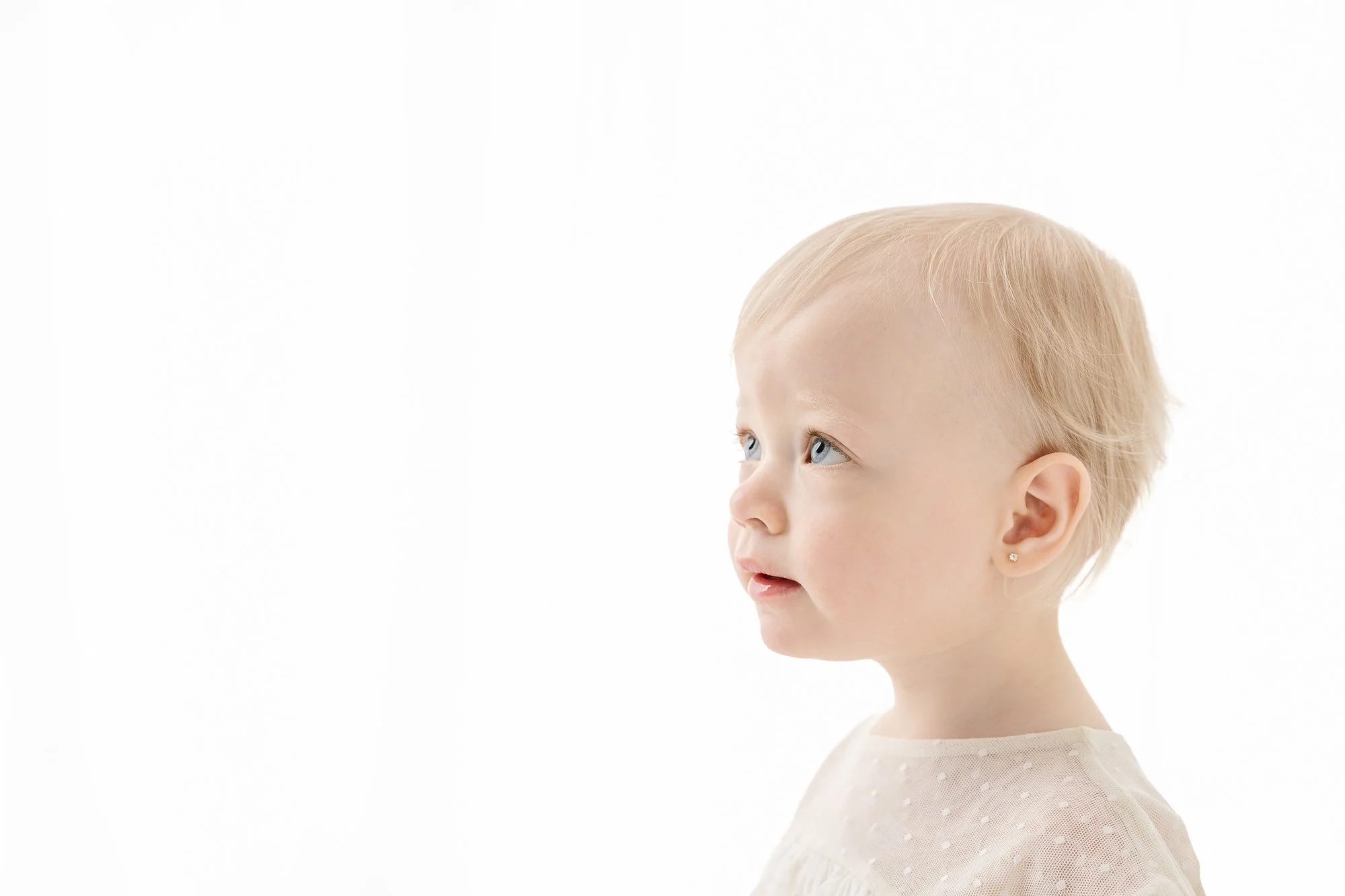 Newborn-and-toddler-studio-portraits.jpg