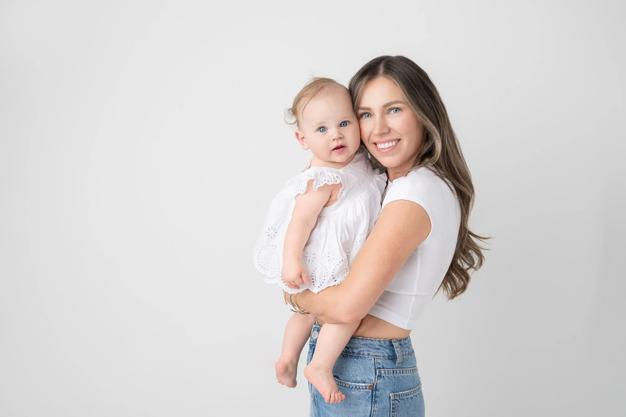 Cami-6-month-baby-family-studio-portraits-NJ-79.jpg