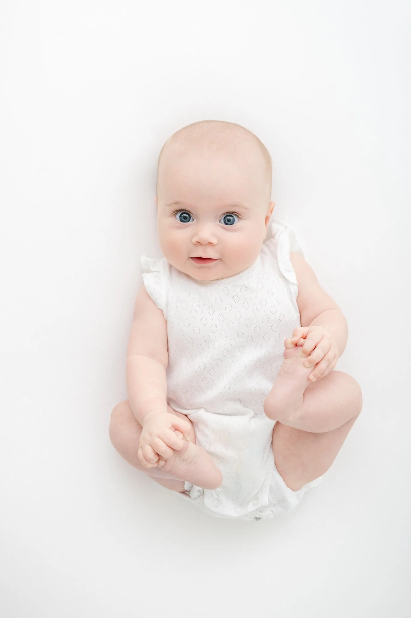 Emma-6-months-baby-portraits-2.jpg