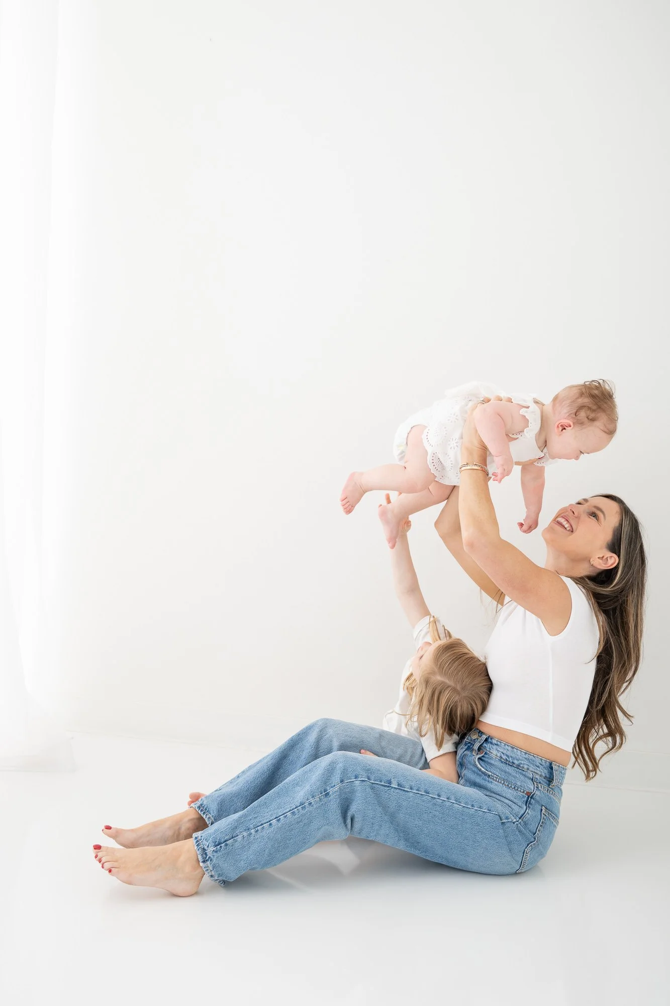 Cami-6-month-baby-family-studio-portraits-NJ-77.jpg
