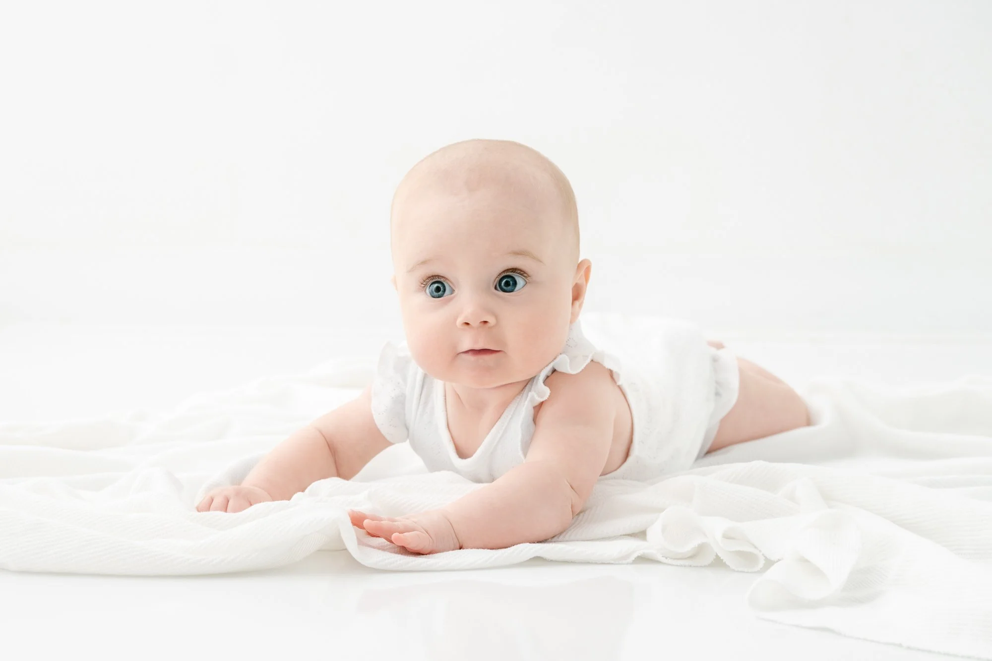 Emma-6-months-baby-portraits-28.jpg