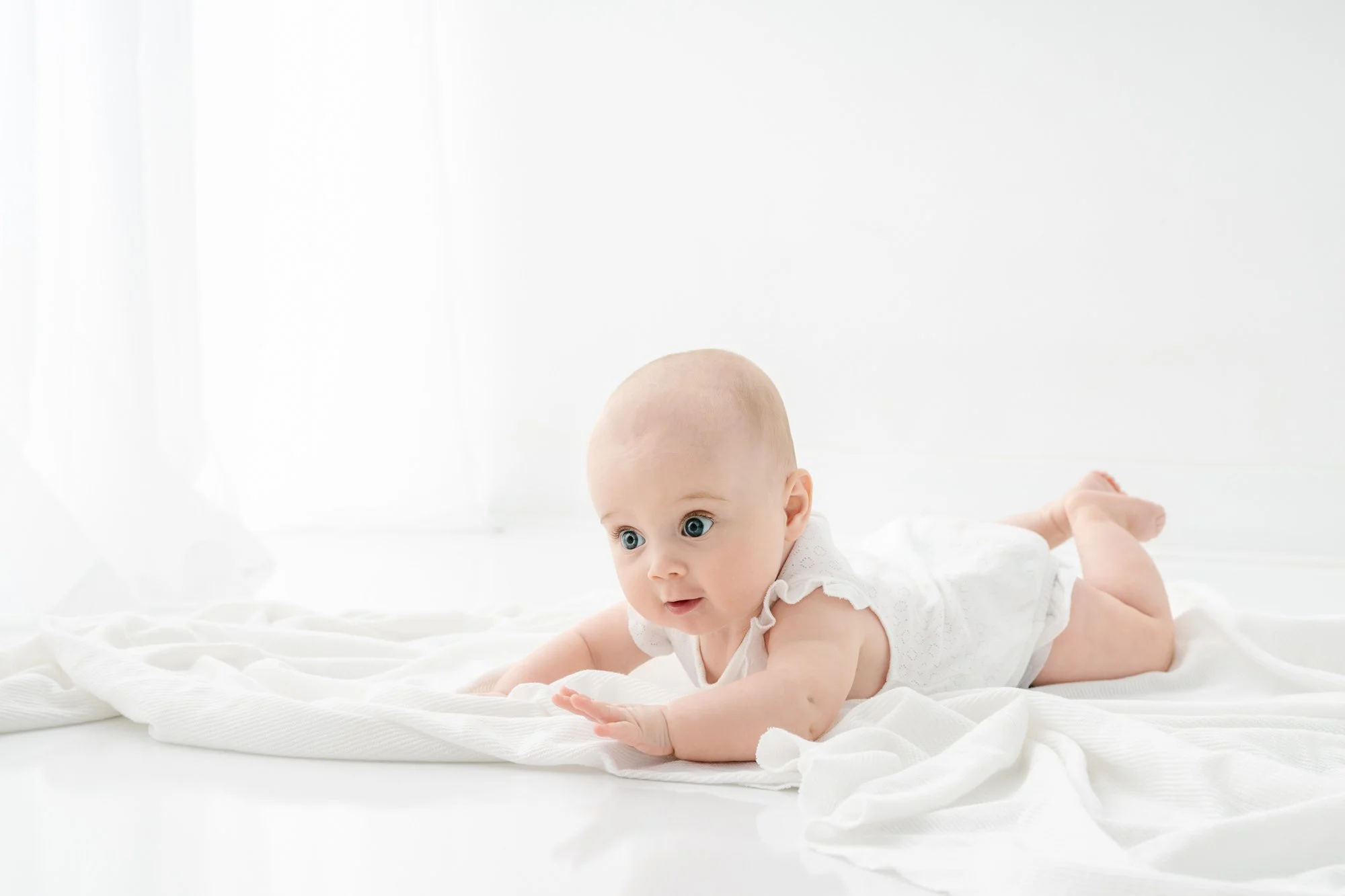 Emma-6-months-baby-portraits-26.jpg