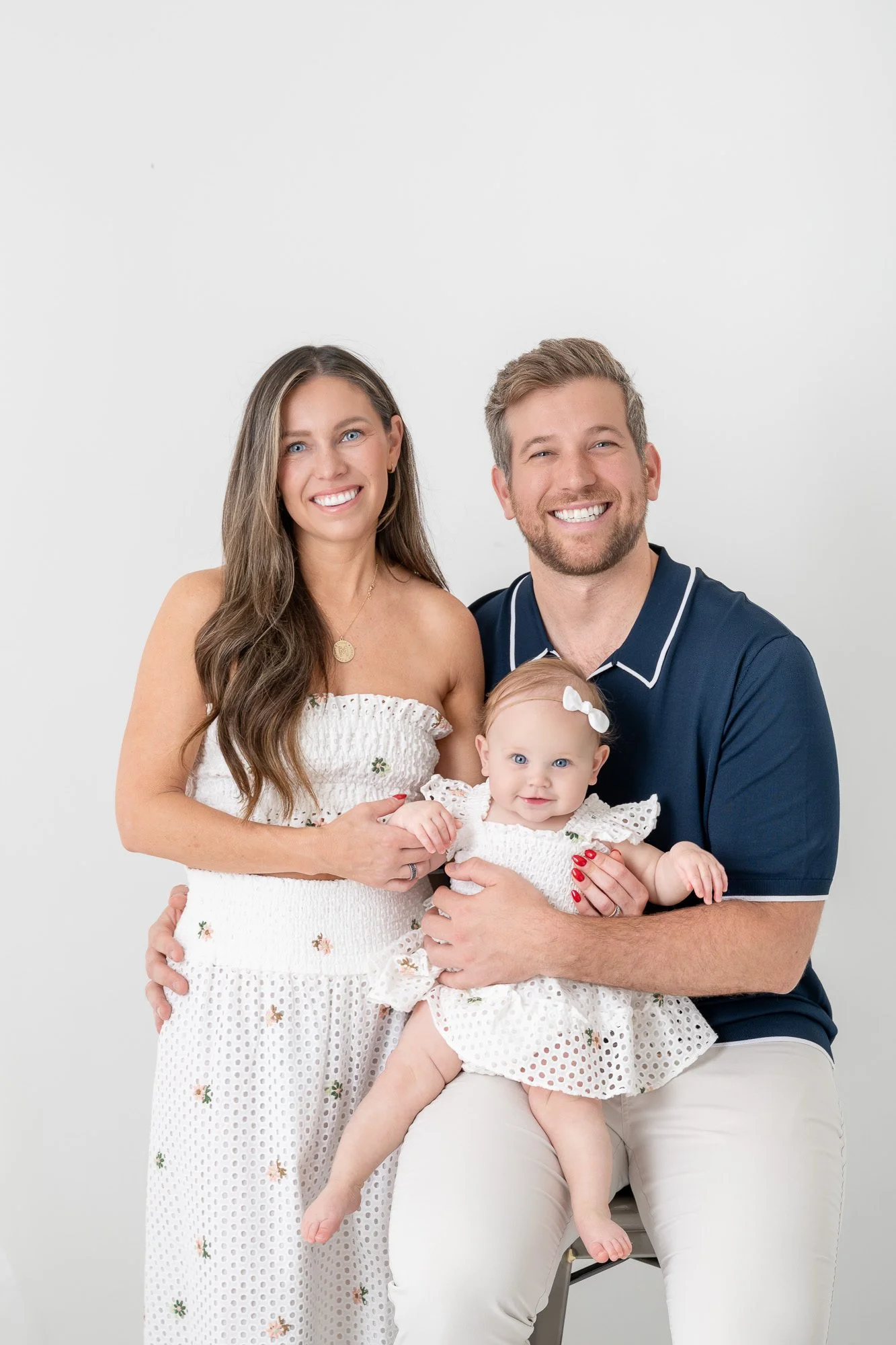 Cami-6-month-baby-family-studio-portraits-NJ-24.jpg
