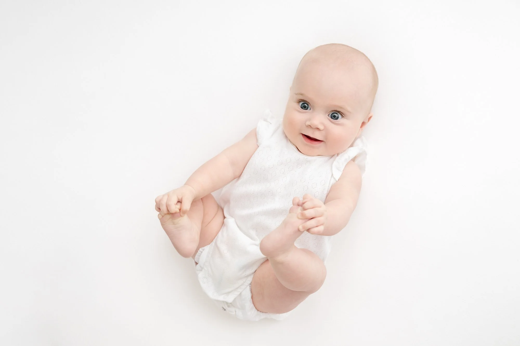 Emma-6-months-baby-portraits-3.jpg
