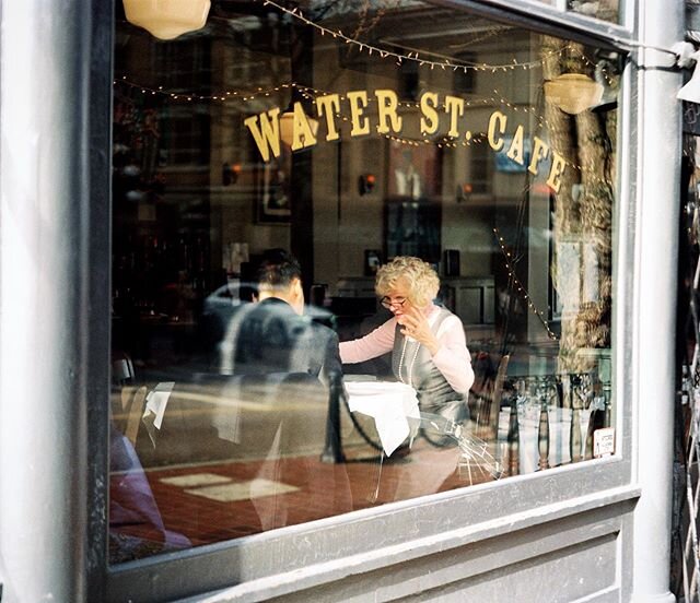 //
water street cafe 
Vancouver, BC
May 2020
120mm
Portra 800
.
.

#aliyagollom #filmphotography #chasinglight #grainisgood #mamiya645 #filmisnotdead #mediumformatfilm #localwolves #120mm #gameoftones #dailydoseofgrain #visualoflife #staybrokeshootfi