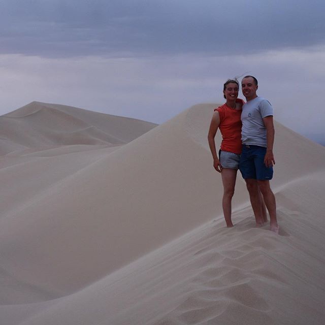 The Gobi d&eacute;sert in Mongolia was such a vast, empty and magical place. Climbing these sand dunes at sunset is on of my favourite memories from our 2 weeks there. #mongolia #gobi #gobidesert #nomad #silkroad #sanddunes