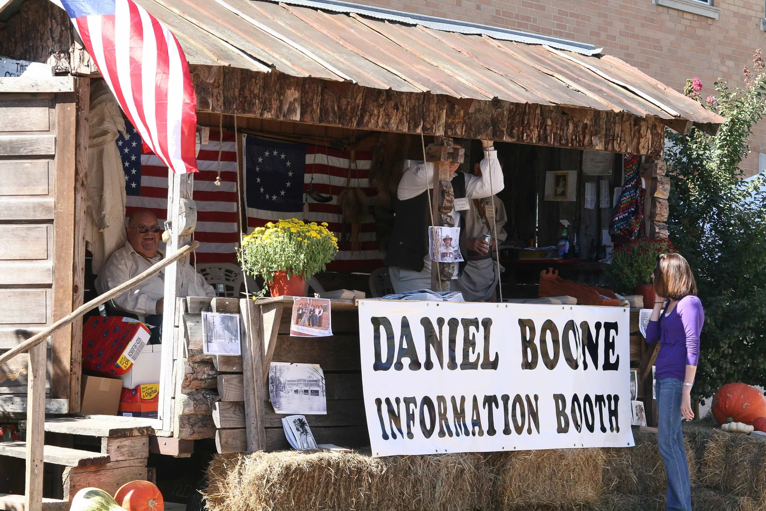 Daniel Boone Festival Barbourville, KY October During Daniel Boone Festival week, people pause from the business of daily life to focus their attention on their Kentucky ancestors who settled along the Wilderness Road and on the long-hunt who preceded them. Best known of all the heroes of the first American western frontier, Daniel Boone became famous all over the world for the adventures he experienced in the region of southeastern Kentucky.