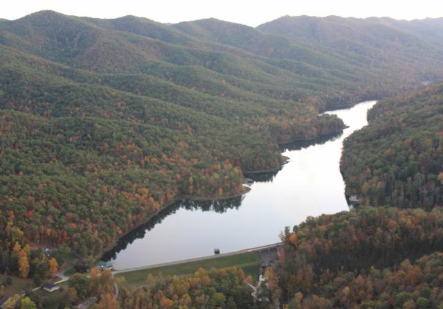 Fern Lake Middlesboro, KY 40965 A membership is required to fish on this water with the Middlesboro Fern Lake Club