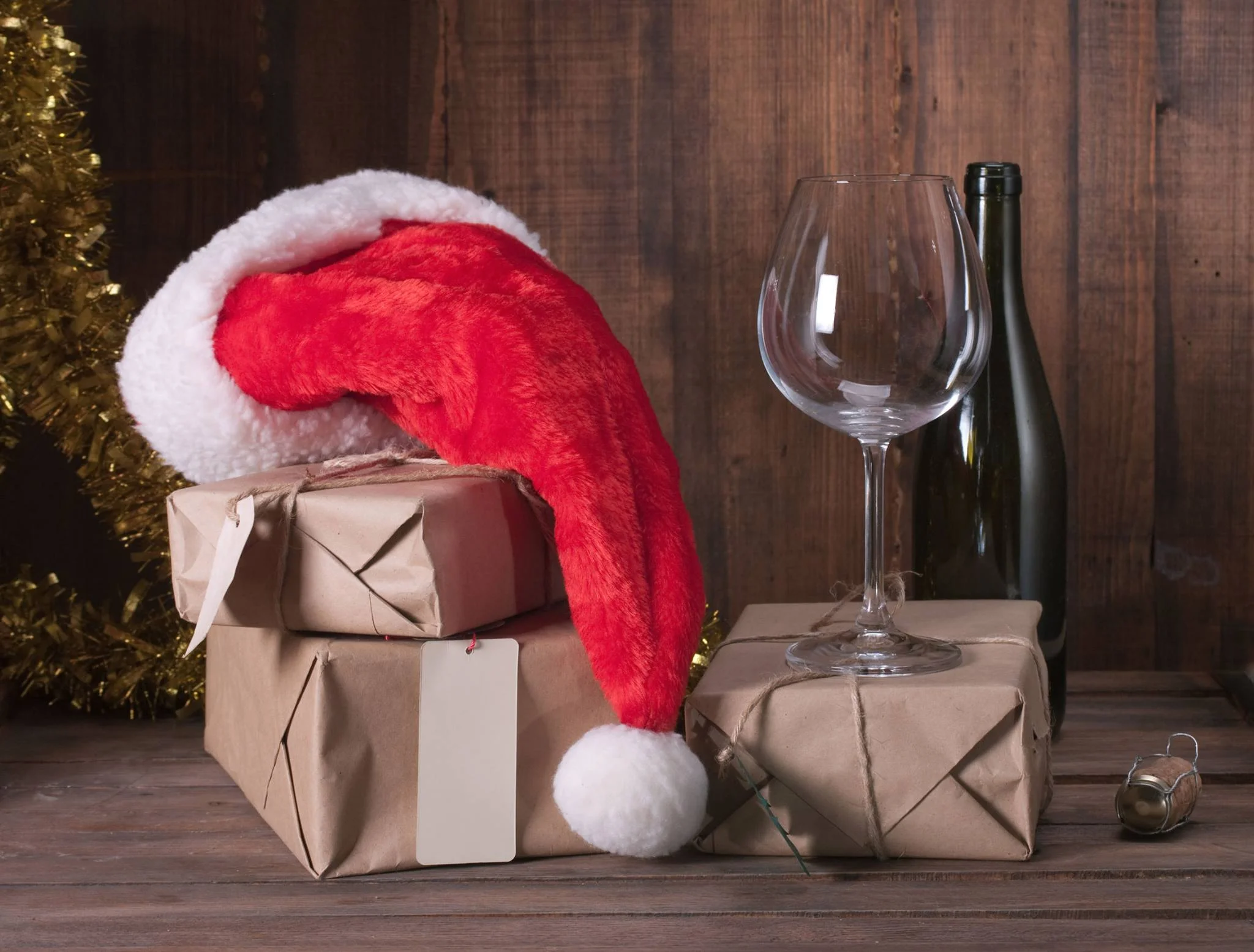 The Winery at Seven Springs Farm 1474 Highway 61 E, Maynardville, Tennessee 37807 Celebrate the season at our Holiday Open House! We are releasing our Sweet Bubbly wine. Taste this sweet, sparkling white muscadine sensation. We will have amazing food with recipes and free wine pairings. There are many great gift ideas and the 15% off holiday merchandise sale will make your holiday shopping a breeze! (Remember that is 25% off for Wine Club members.) Did we mention the CHOCOLATE FOUNTAIN?