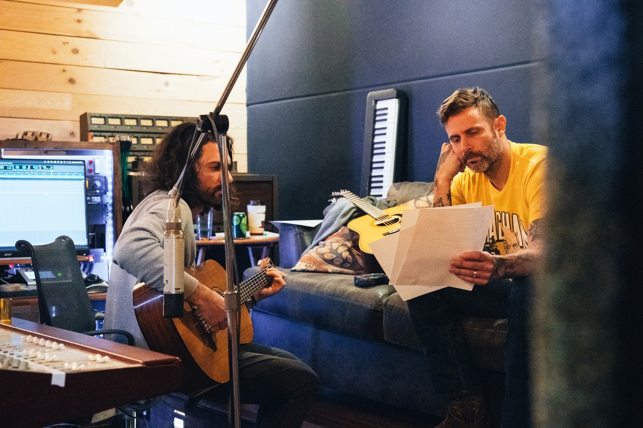 I wanna post a quick apology to you album "pre-crowdfunders" - I promised a Behind The Scenes webpage from our first studio session, and I thought it would take me a week or two to put together. It's taking me longer 😅 But I am working on 