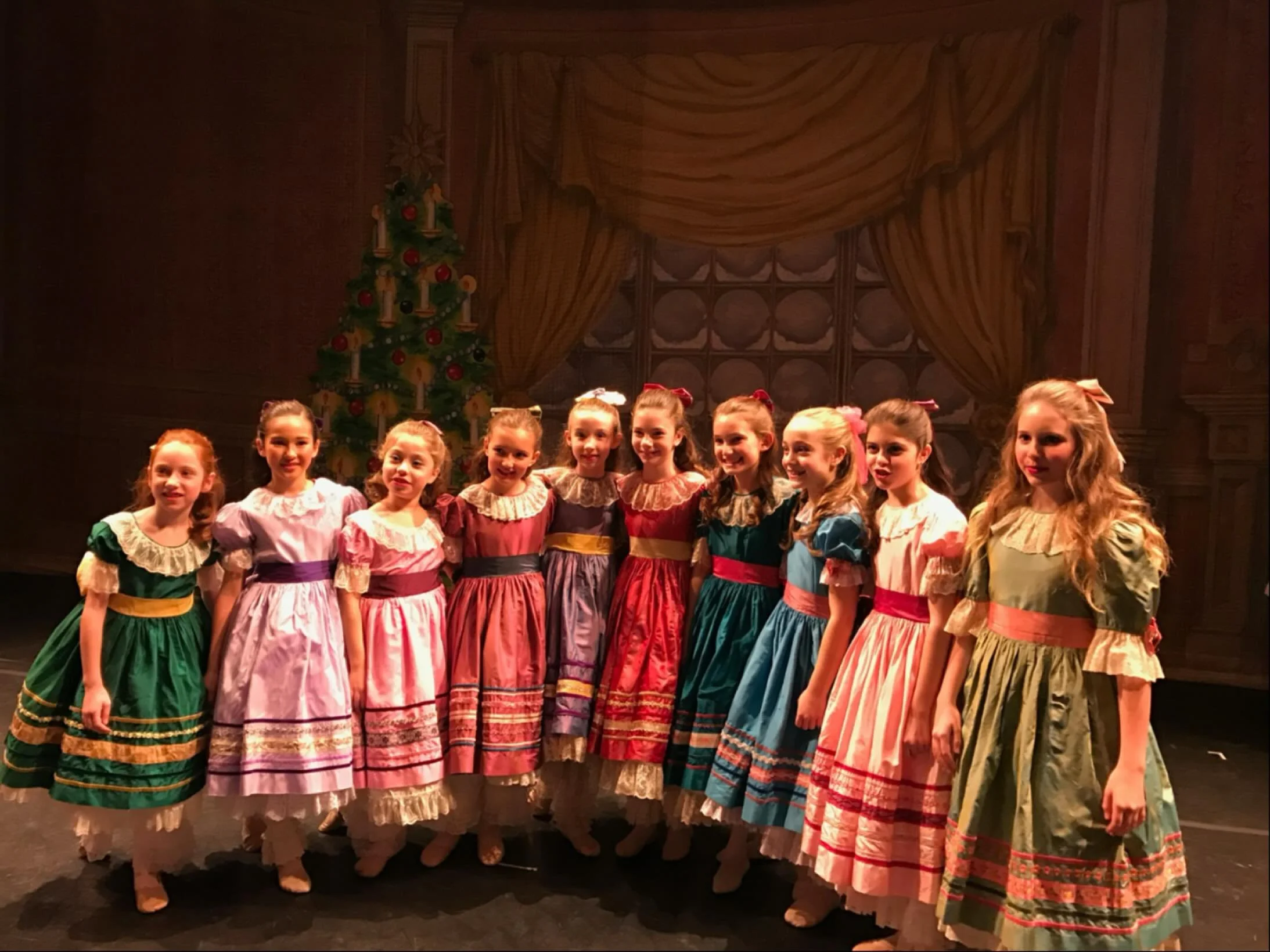 Nutcracker auditions are open ! Contact us for a chance to be part of the show ! ❄️❤️
#nutckracker #audition #ballet