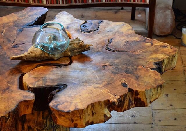 Large Acacia fusion coffee table. 
#Acacia #acaciawood #rusticdecor #interiordesign #coffeetable #liveedgetable #liveedge #liveedgewood #liveedgefurniture #fusion #rusticdesign #handcrafted #etsy #etsyseller #barnettart #Guildford #surrey