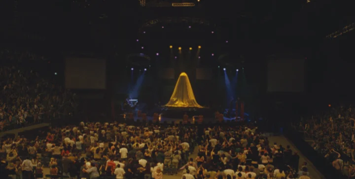 CROWD COMPOSITE