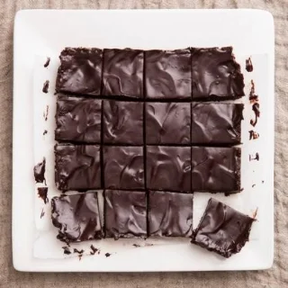 no bake brownies.jpg