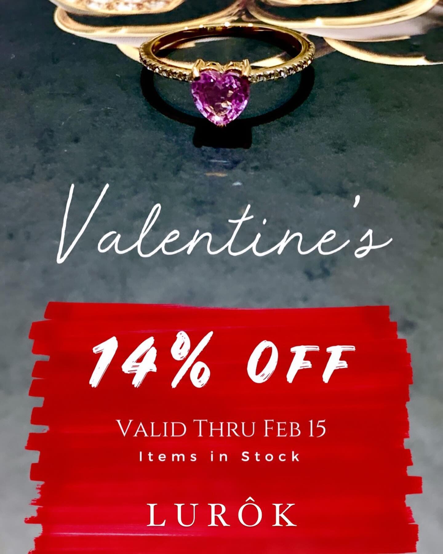 V-Day ❤️ 14% OFF 💕 
Exclusive items in stock 💜 
.
.
.
#valentines 💌 #love #finejewelry #goldjewellery #designjewelry #jewellery #luxury #luxuryjewelry #viacordillera #lurok #lurokjewelry