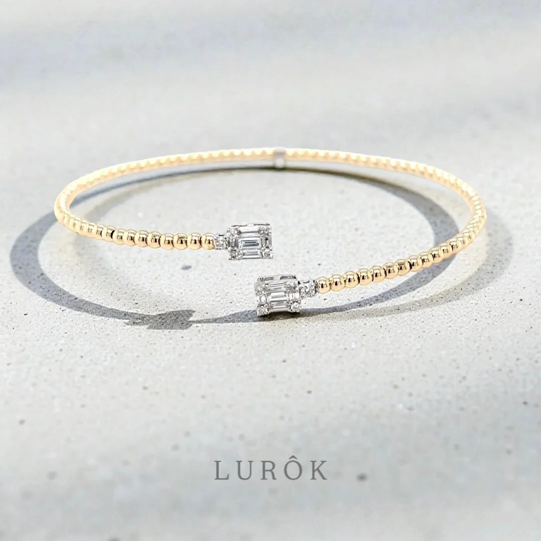 Simple &amp; Elegant 💎
.
.
.
#diamond #diamondjewelry #finejewelry #goldjewellery #jewellerydesign