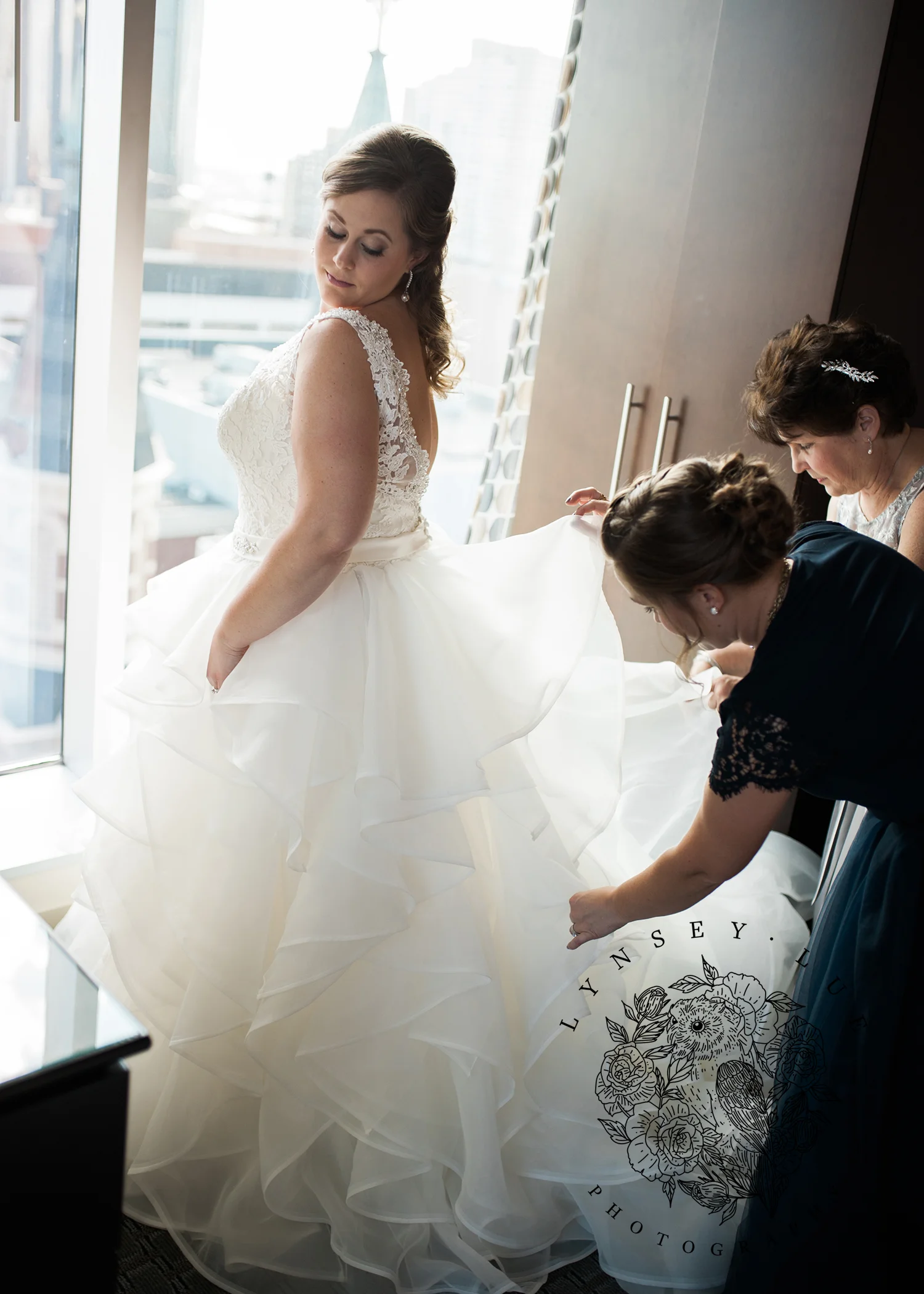 detroit bride.jpg