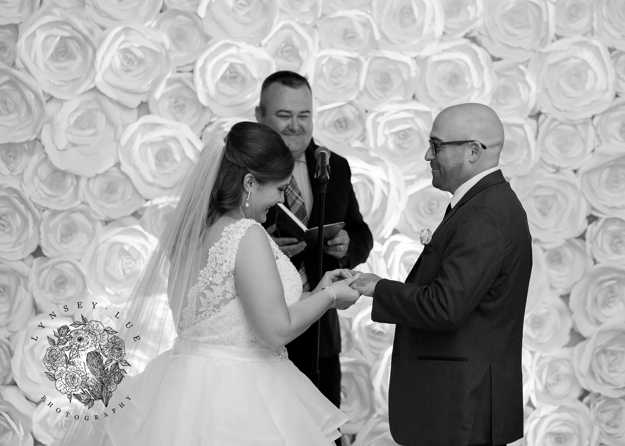 michigan wedding photographer.jpg